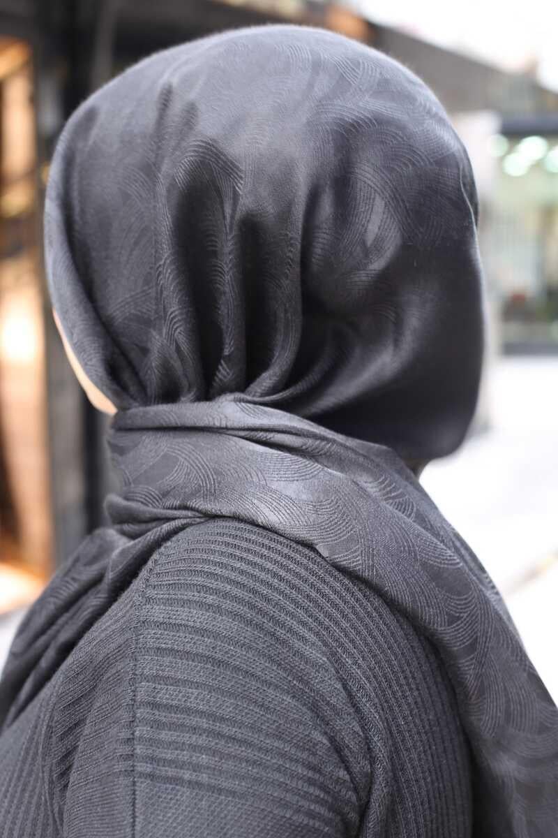 Silky Shawl Black