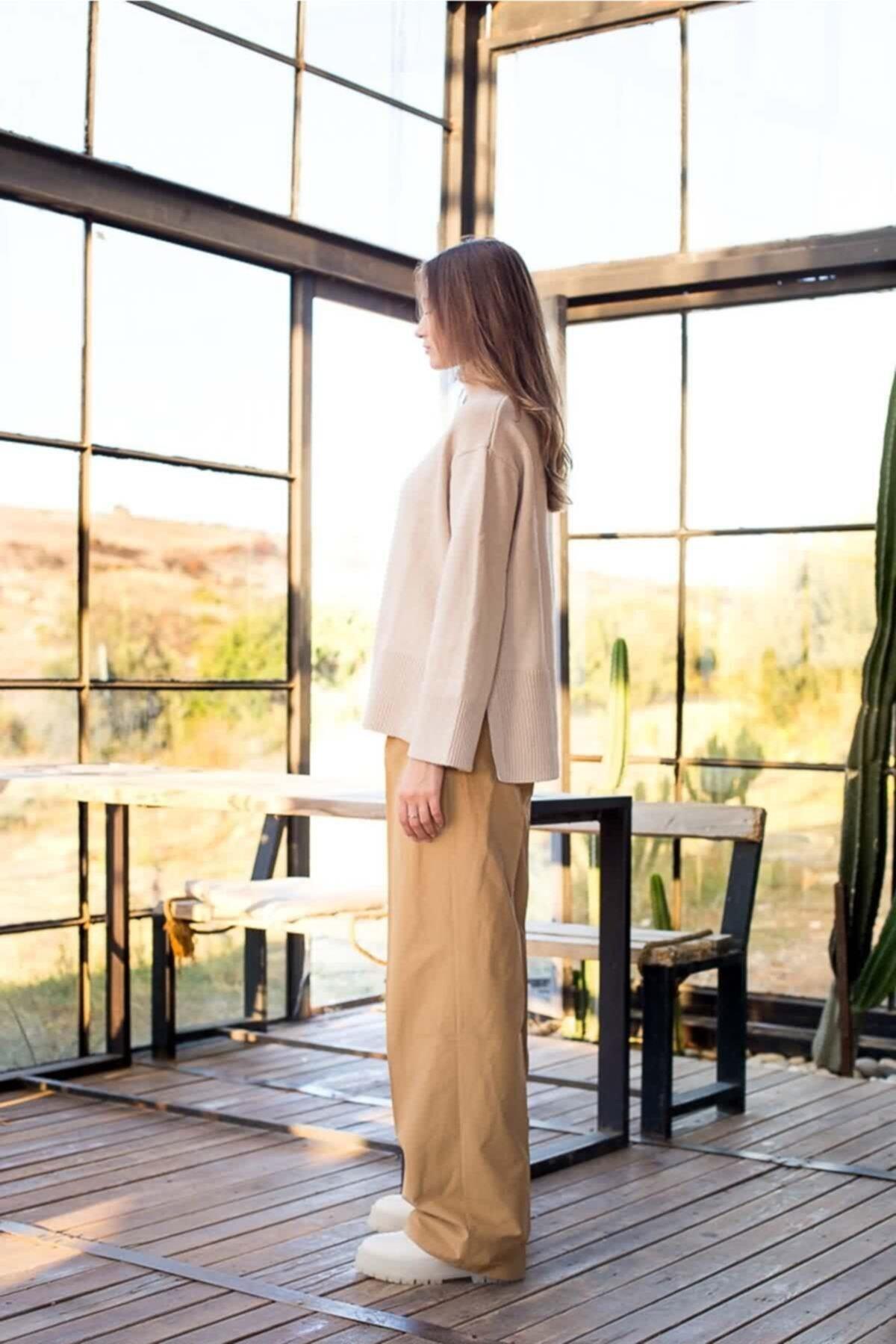 Kadın  Pilili Uzun Pantolon Camel