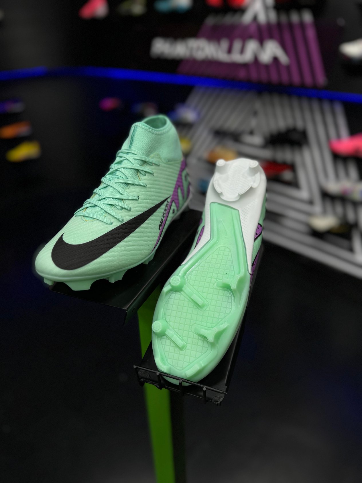 Air Zoom Superfly Pro 