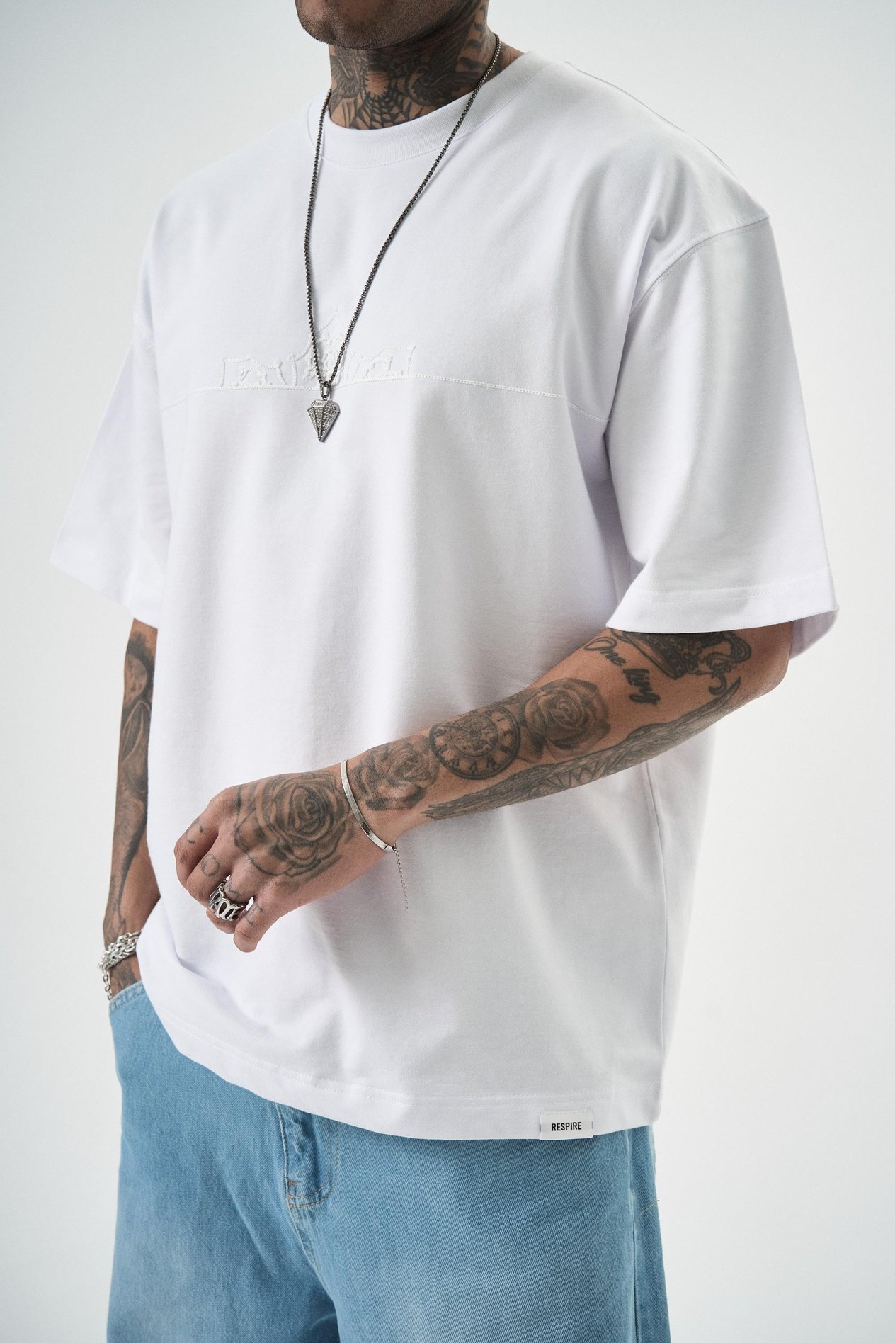 Ottomans Nakış Detaylı Oversize T-shirt Beyaz