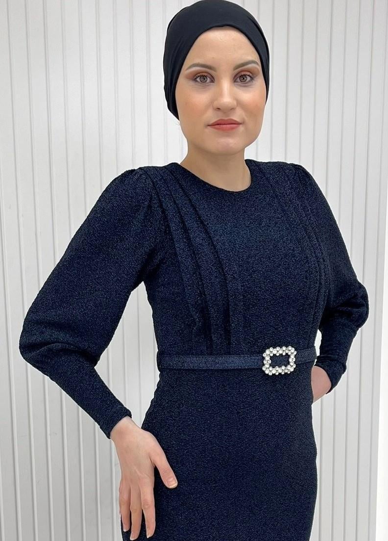 Lacivert Beli Kemerli Tokalı Fukuro Kumaş Tesettür Elbise