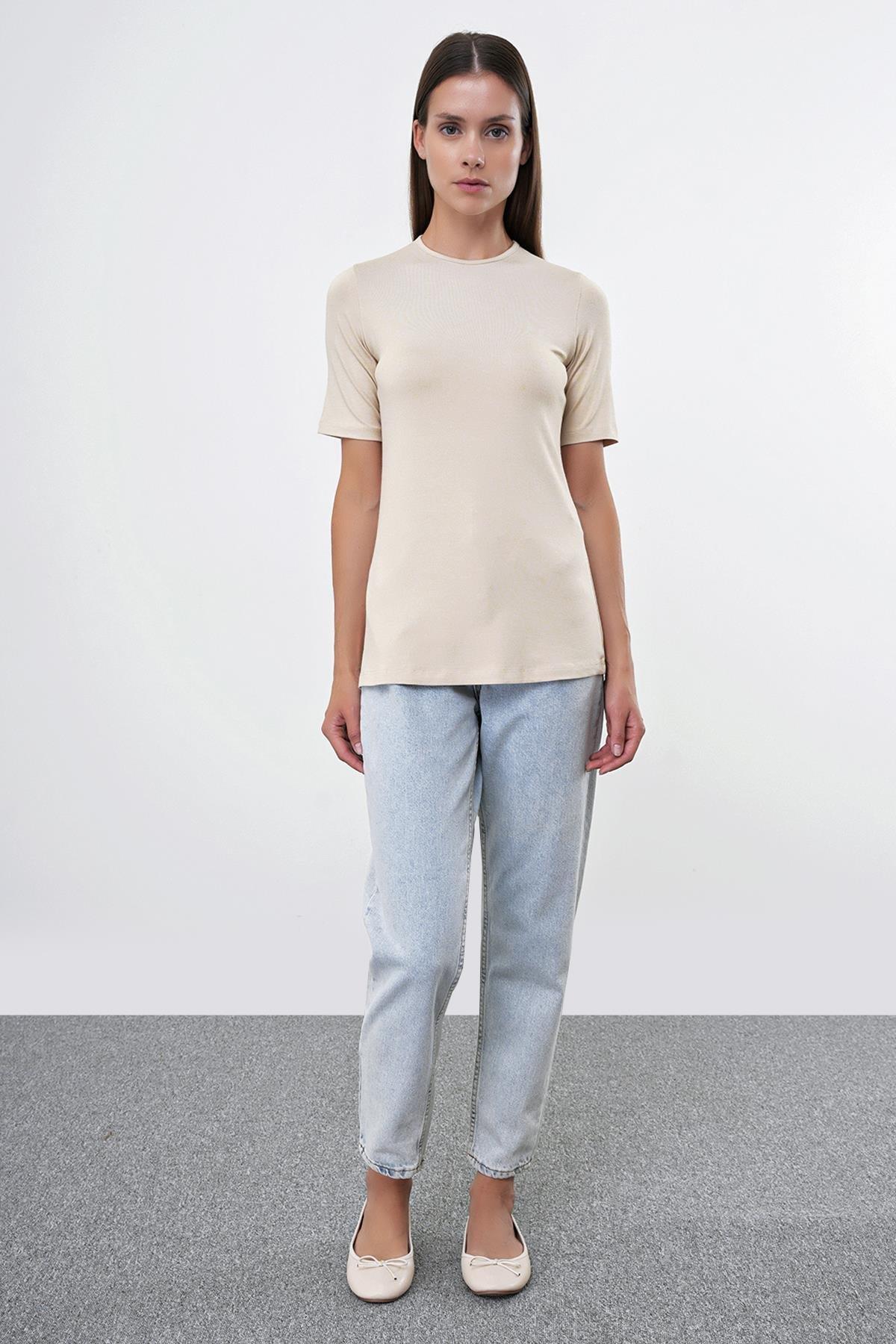 Bisiklet Yaka Bej Basic T-shirt 0011