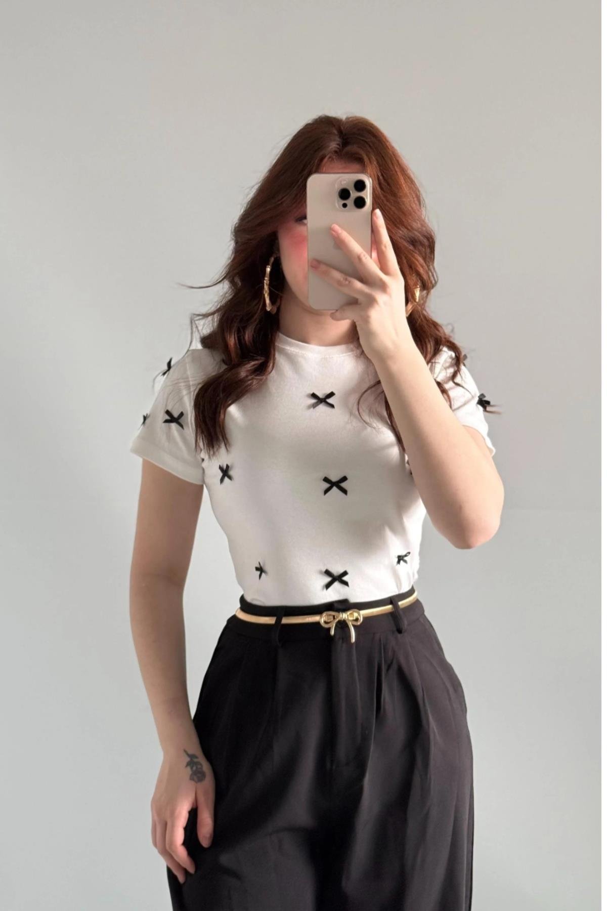 Fiyonklu Crop TshirtKADIN T-SHİRT