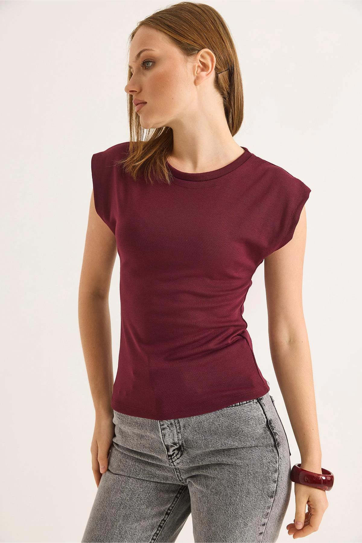 Sıfır Kol TshirtKADIN T-SHİRT