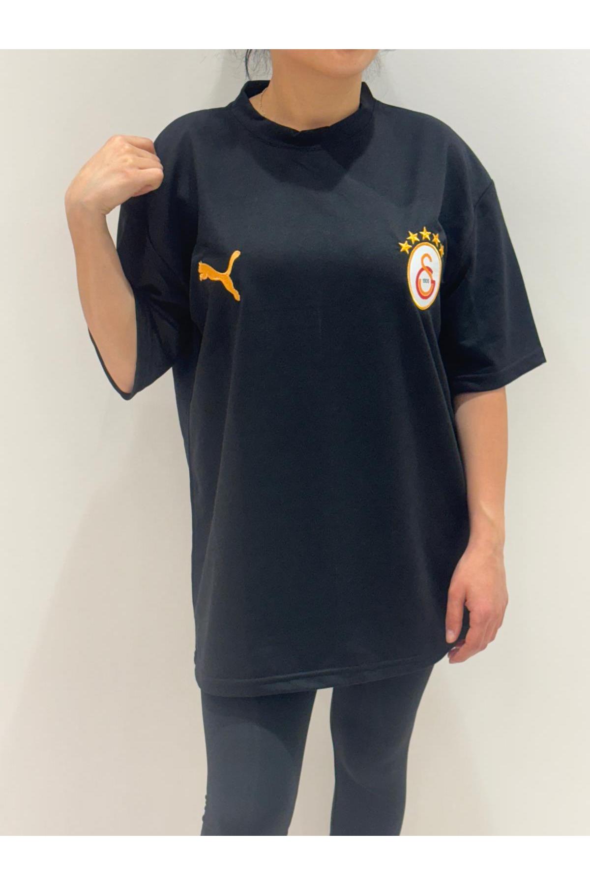 Taraftar Armalı Bisiklet Yaka TshirtKADIN T-SHİRT