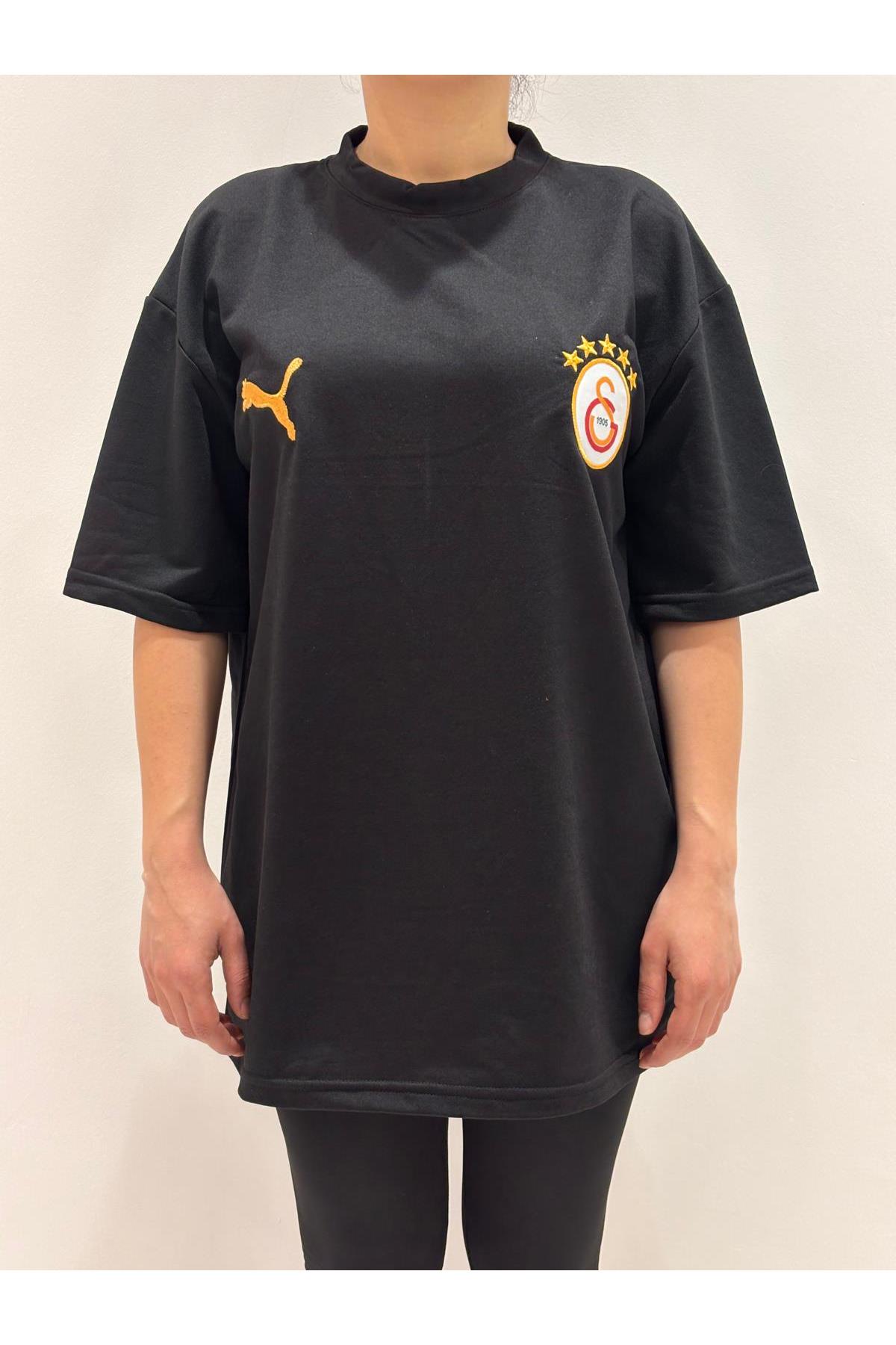 Taraftar Armalı Bisiklet Yaka TshirtKADIN T-SHİRT