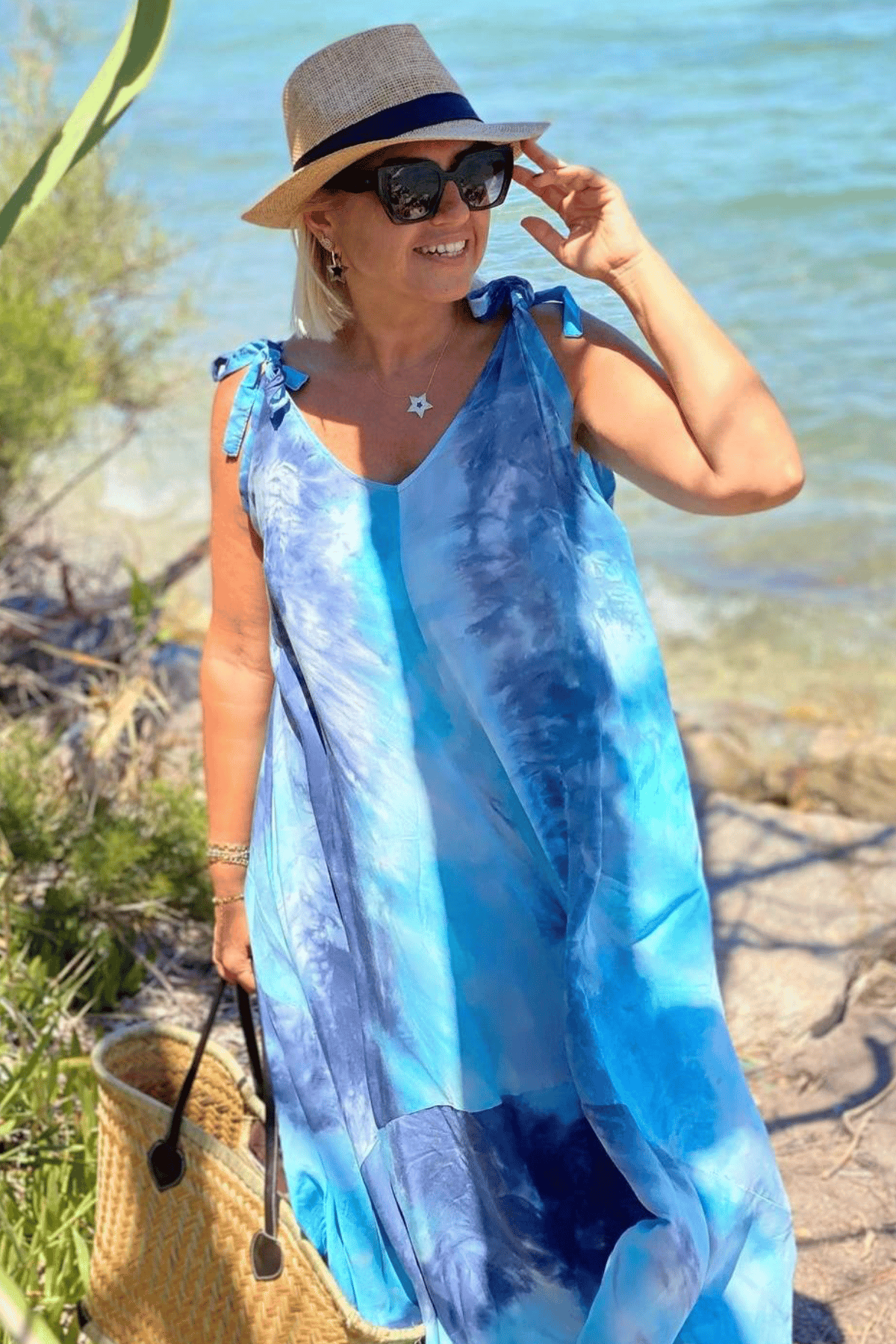 Omuzdan Bağlamalı Batik ElbiseUK22321211223-MAVI-STD