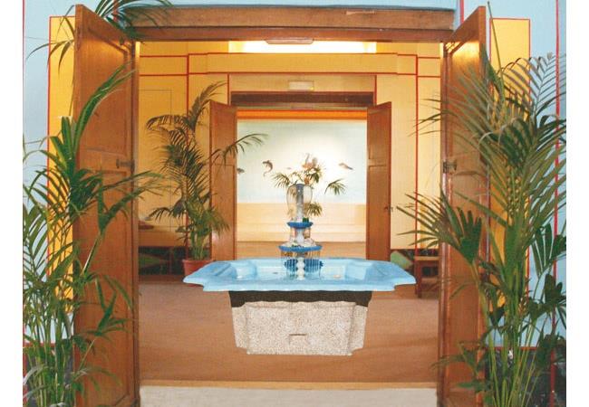 Decorative Garden Pond 85x120 cm – Fiberglass Water Feature