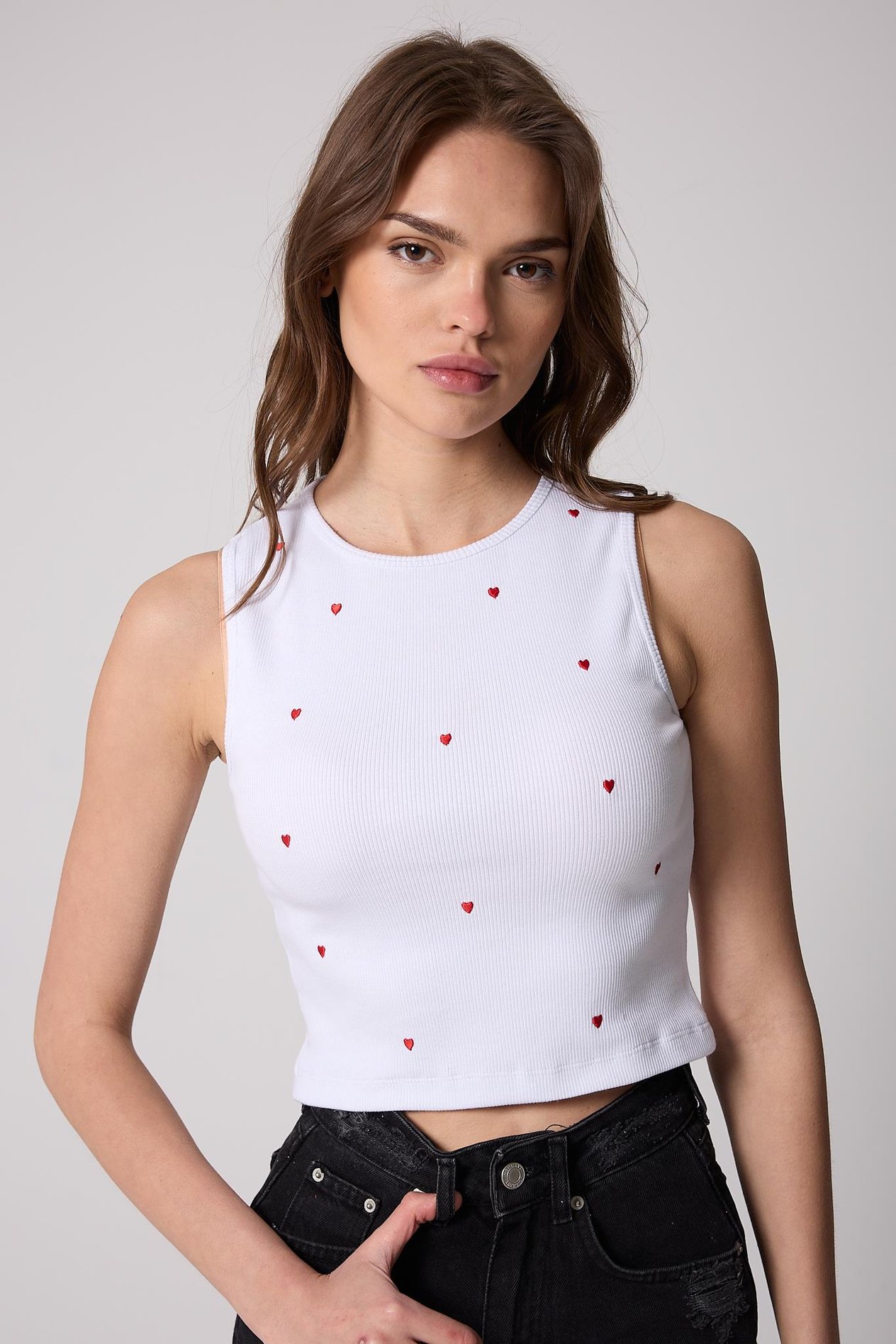 Kadın Crop Atlet Fitilli Görünümlü Kalp Nakışlı Beyaz - 2506