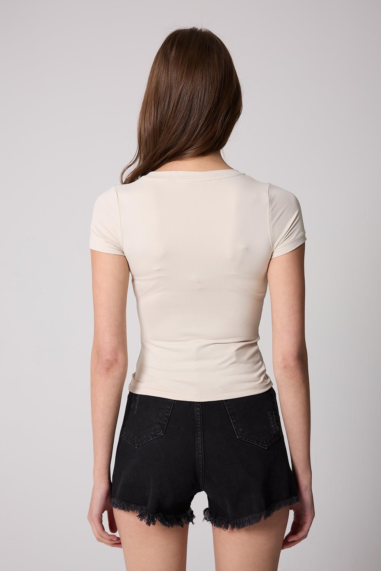 Kadın T-Shirt Likralı Slim Fit Kısa Kol Bisiklet Yaka Krem Rengi Basic - 2503