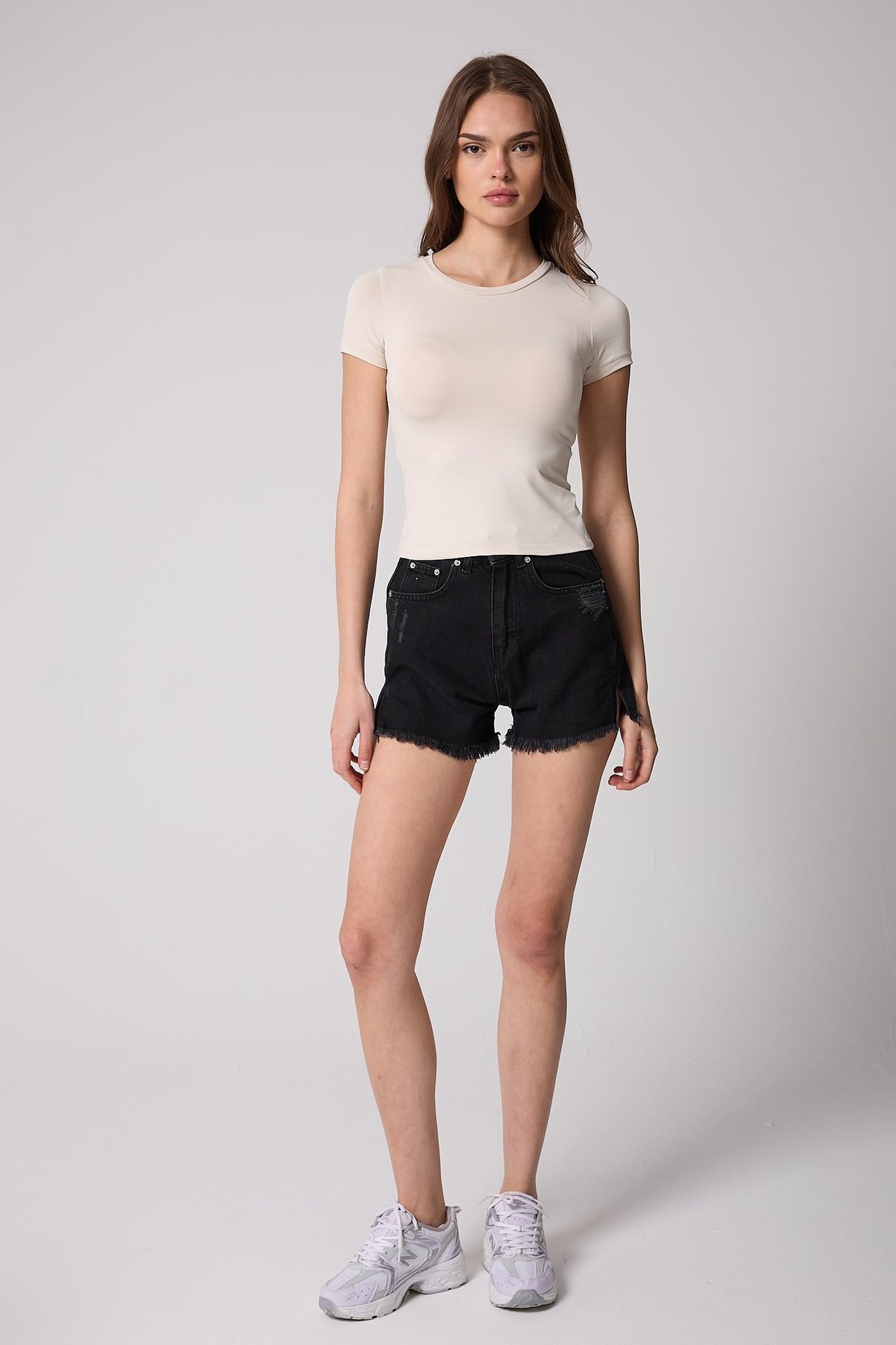 Kadın T-Shirt Likralı Slim Fit Kısa Kol Bisiklet Yaka Krem Rengi Basic - 2503