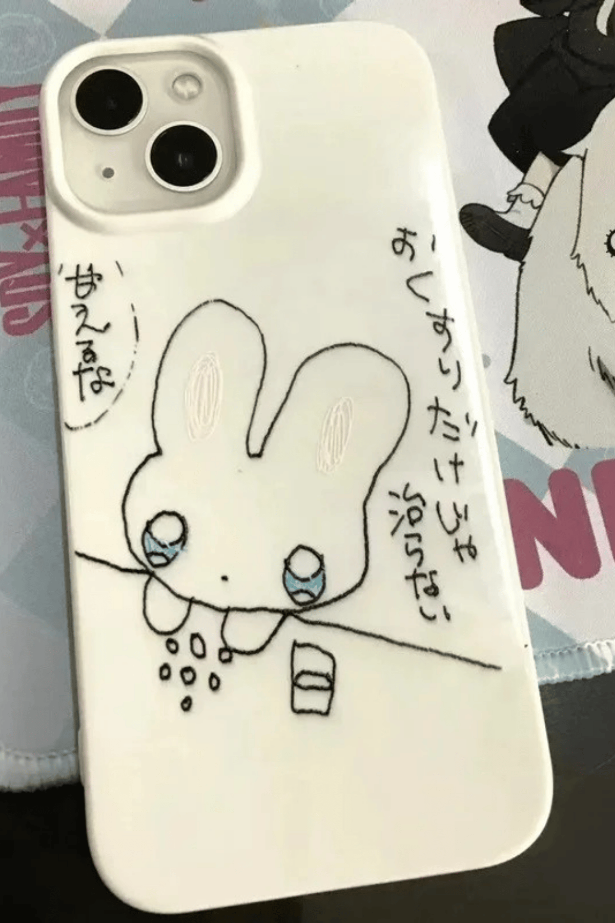 Japanese Anime Sad Rabbit Telefon Kılıfları
