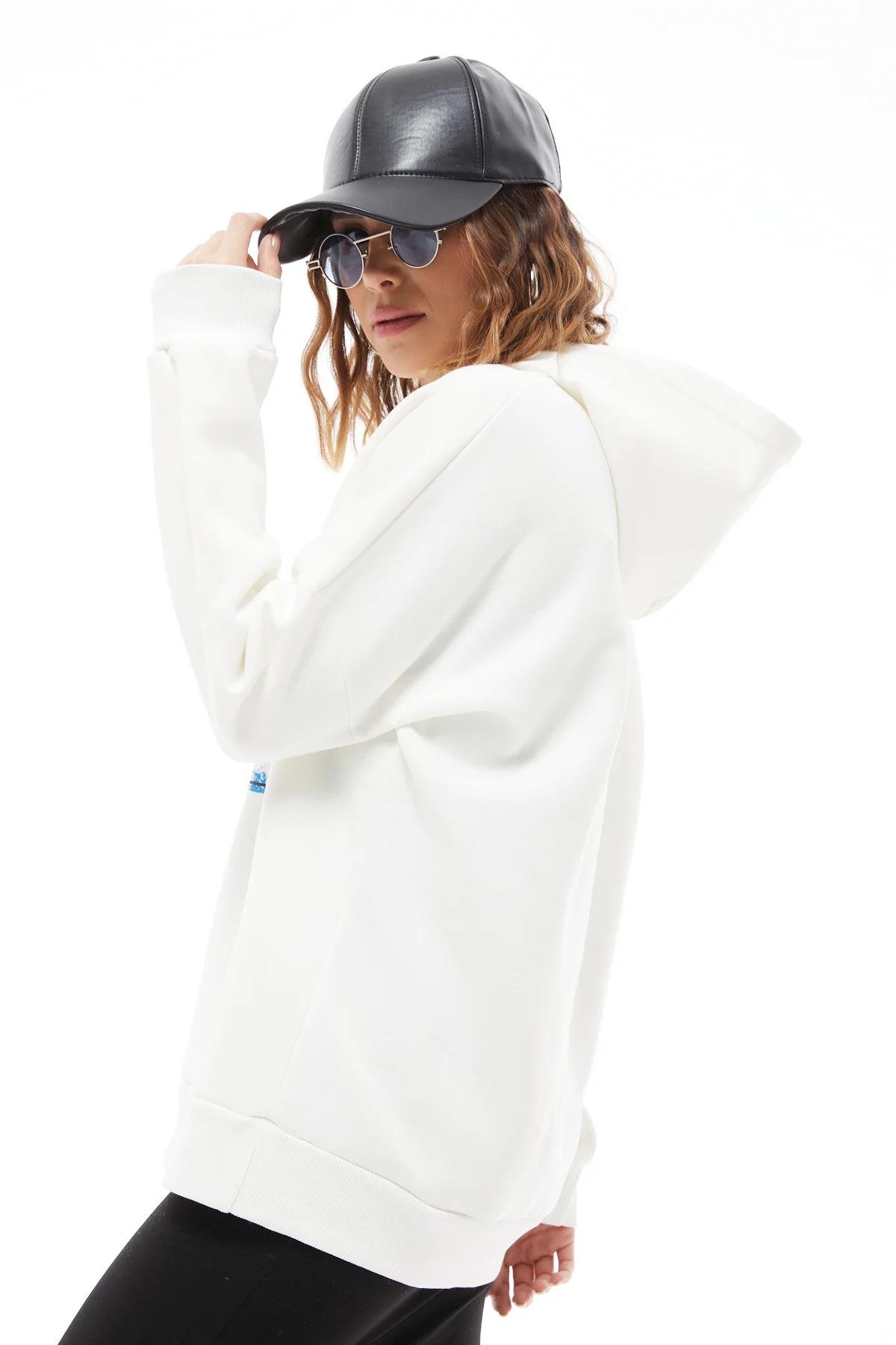 ZN5026 EkruGo Veform Kapüşonlu Baskılı Üç İplik Kadın Sweatshirt Ekru ZN5026