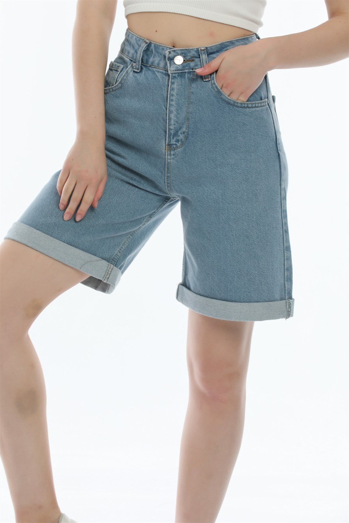 Bayan yeni model Kot şort 33334545