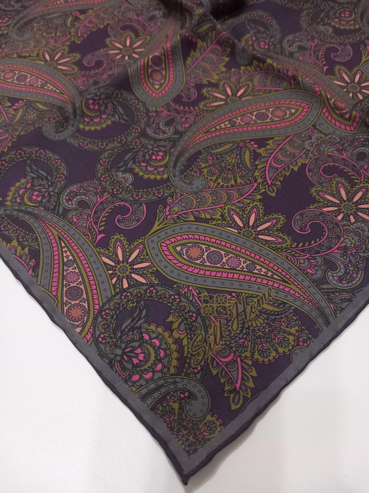 Silk Home Mor Yeşil Etnik Desen Saf İpek Tivil Dokuma Eşarp-11455-32-KVS0729