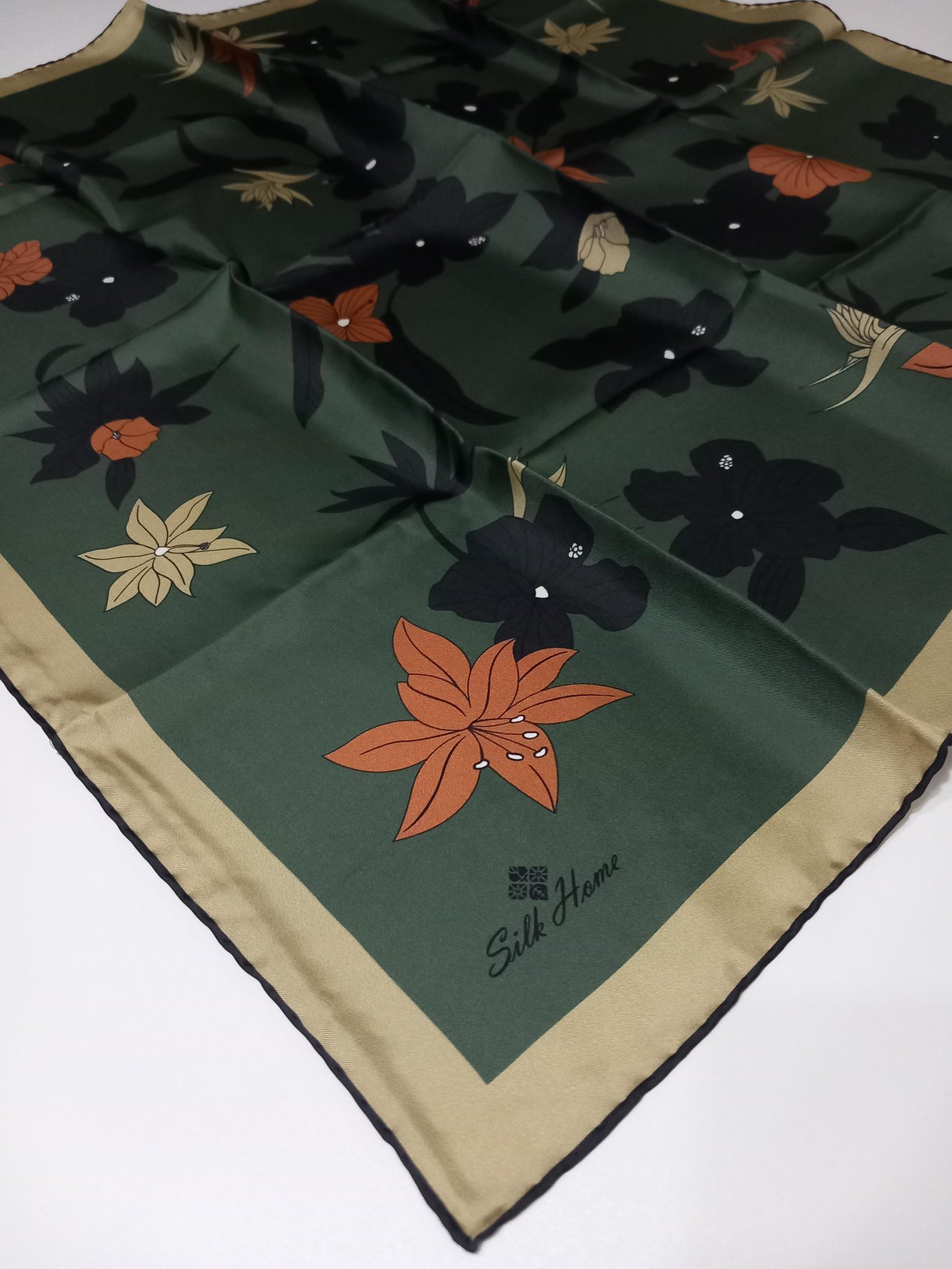 Silk Home Yeşil Çiçek Desenli Tivil İpek Eşarp-11441-22-KVS0424