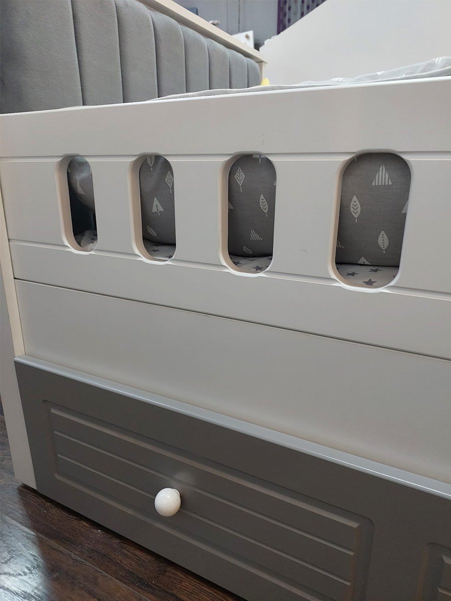 Stella Gri 90x190 Kapitoneli Yavrulu Karyola