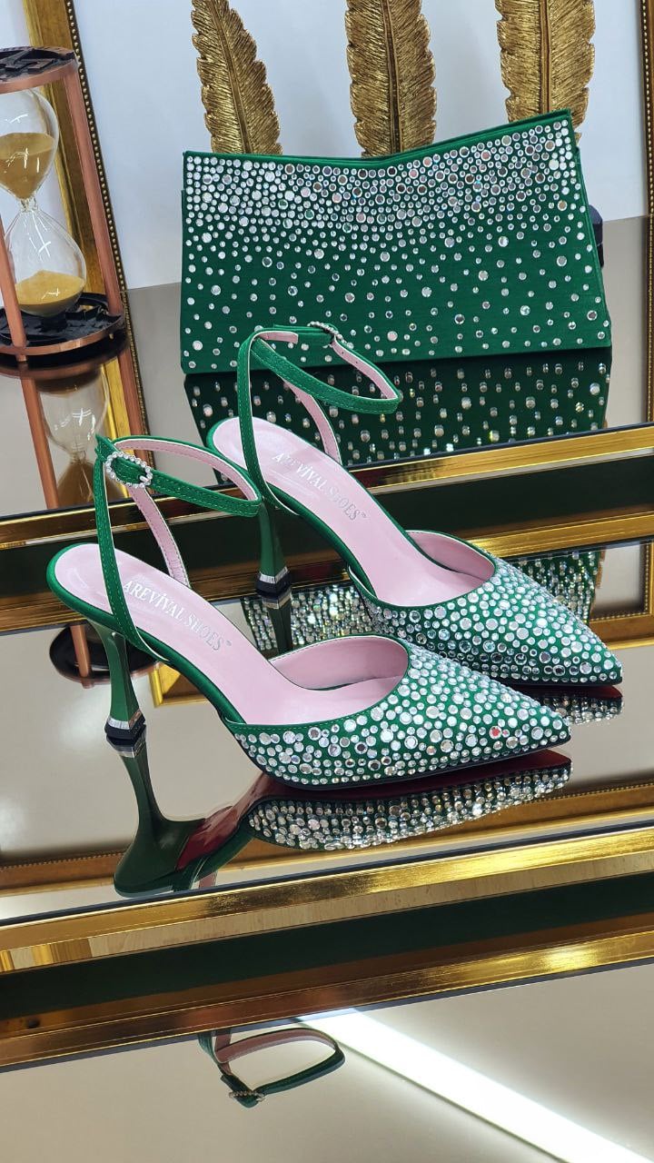 9 cm Topuklu Özel Cam Taşlı Yeşil Yazlık Stiletto ve Çanta Kombini