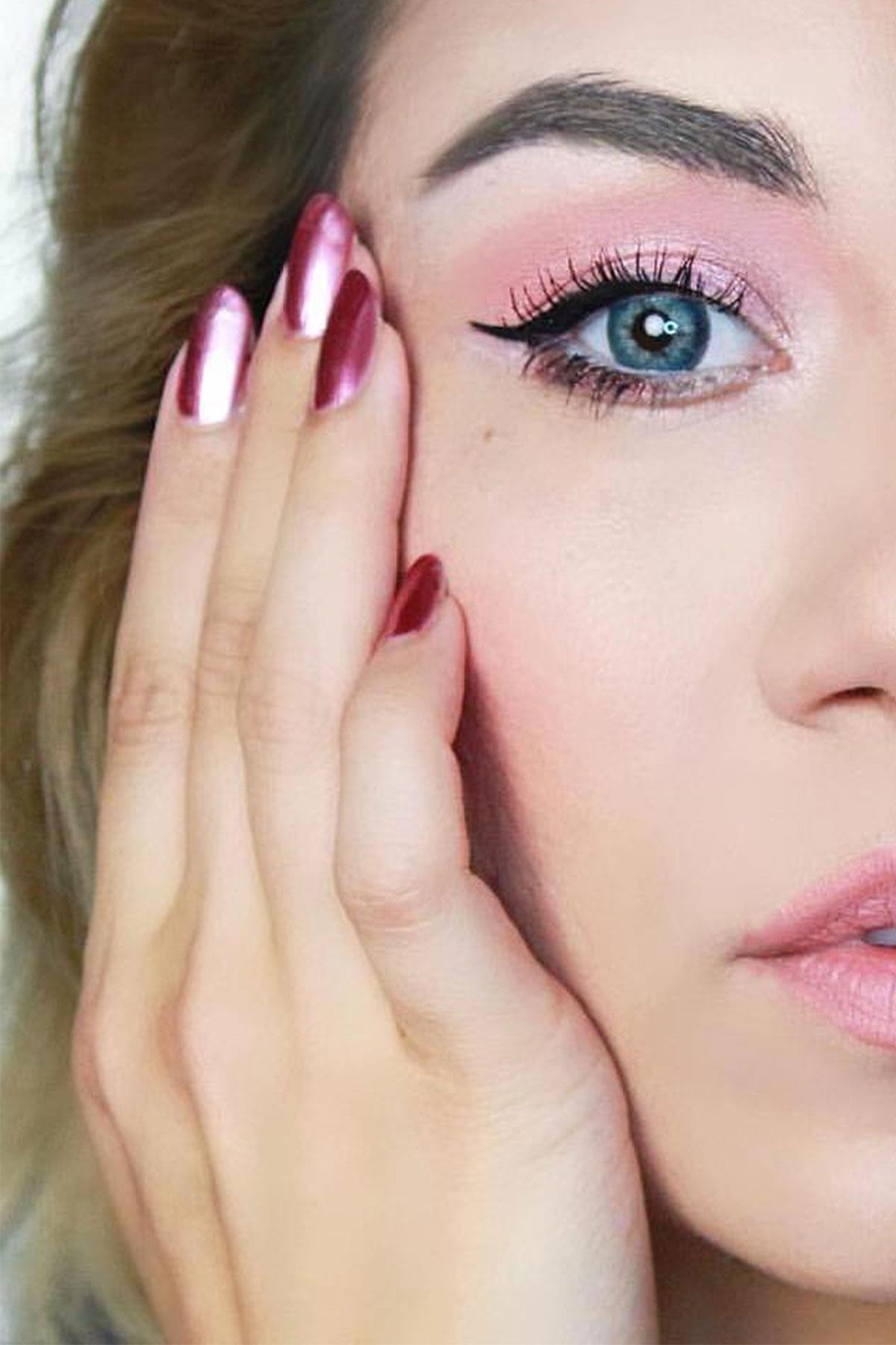 Mara Magnetıc Eyelashes-Medıum Intense