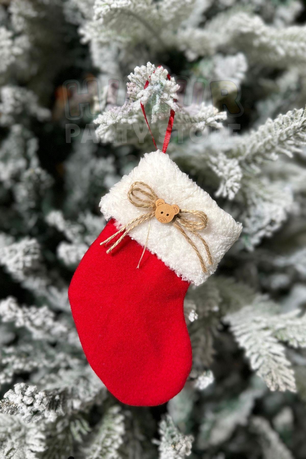 Ayıcıklı Yılbaşı Peluş Çorap 16x12 Cm Kırmızı Beyaz Renkli Yeni Yıl Çam Ağacı Asmalık Asılan Süs