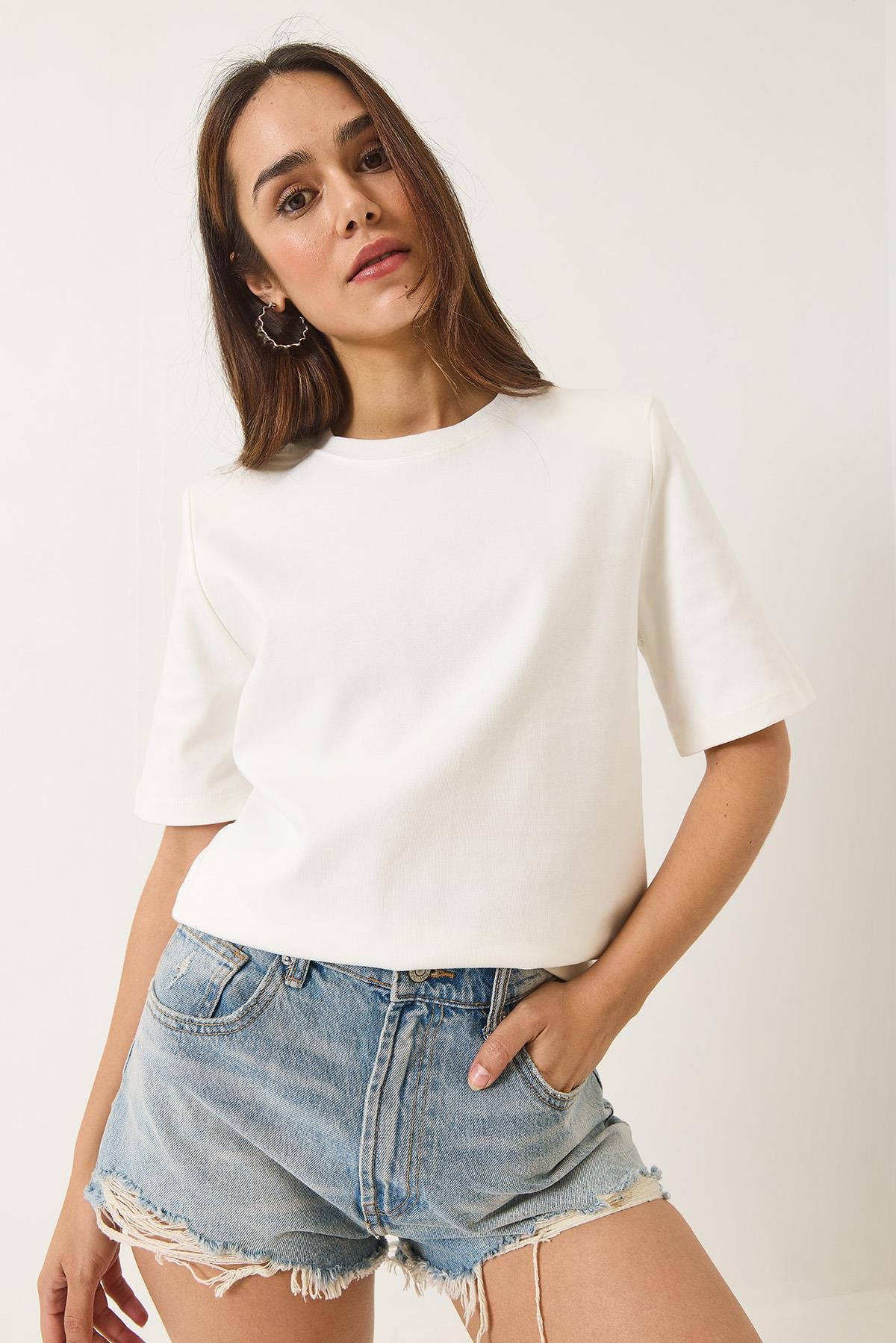 Bisiklet Yaka Vatkalı Pamuklu Basic T-Shirt 241134 60283128 - Beyaz