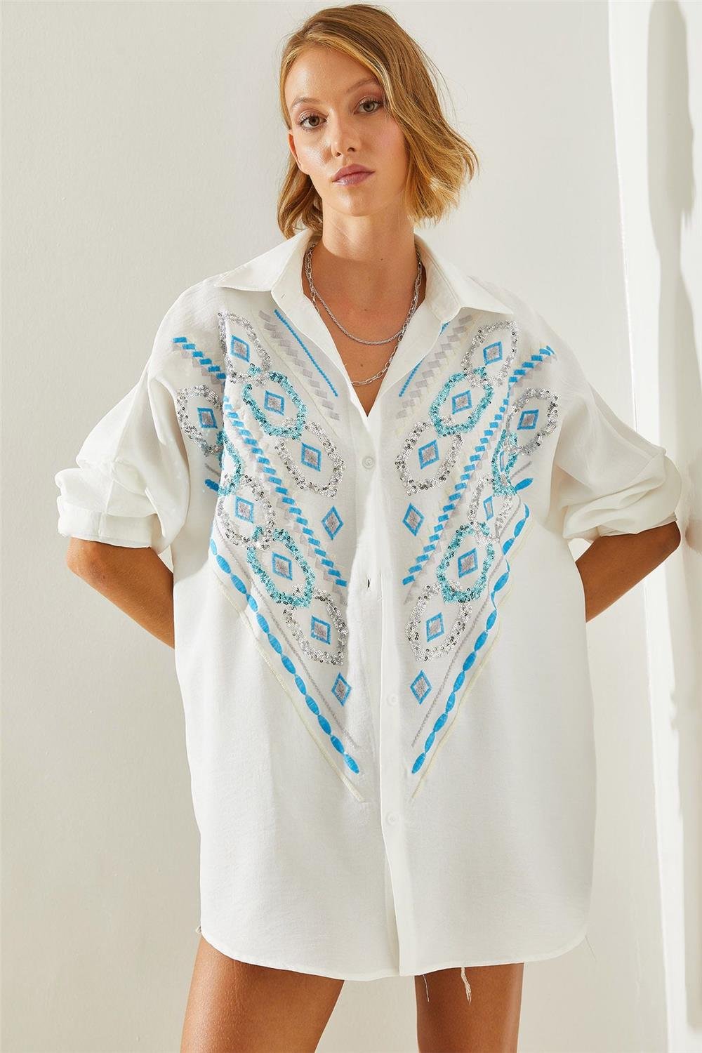 Kadın Payet Nakış İşlemeli Oversize Gömlek 5948 60251481 - Beyaz