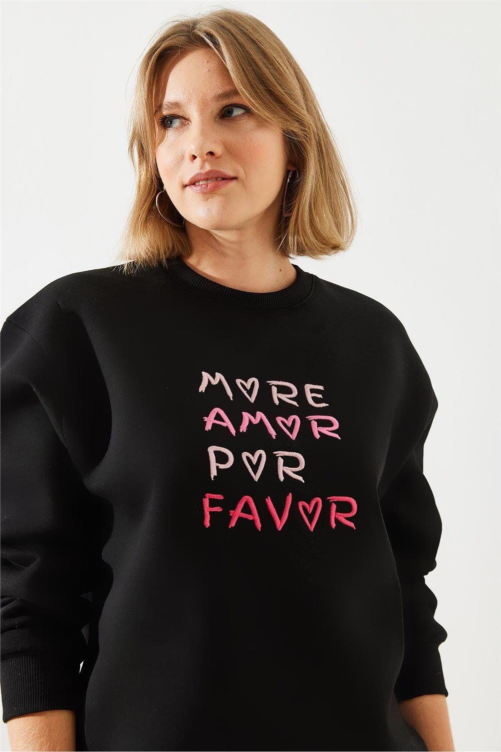 Kalp ve Yazı Nakışlı Sweatshirt 60251803 - Siyah