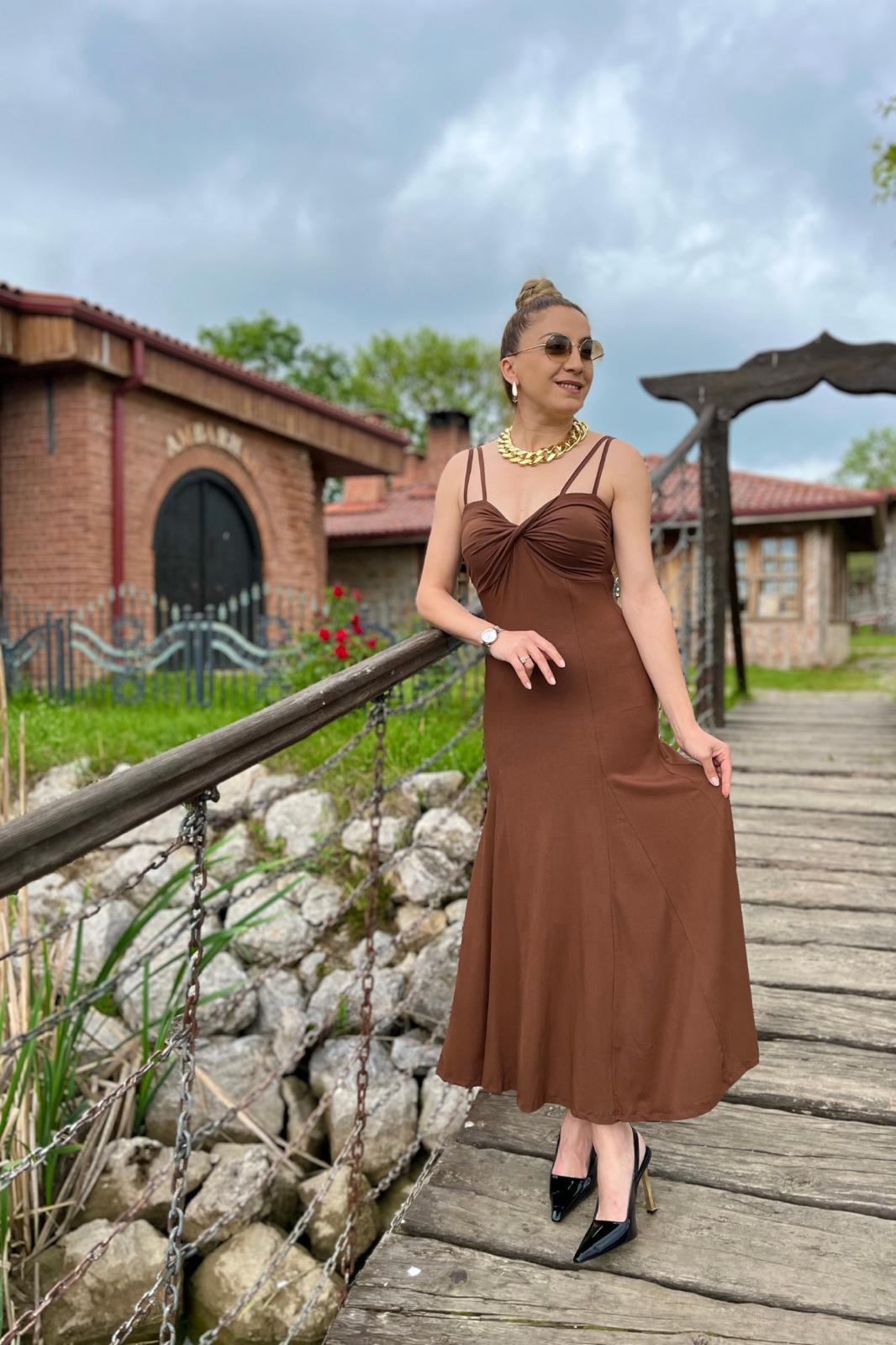 İp Askılı Elbise