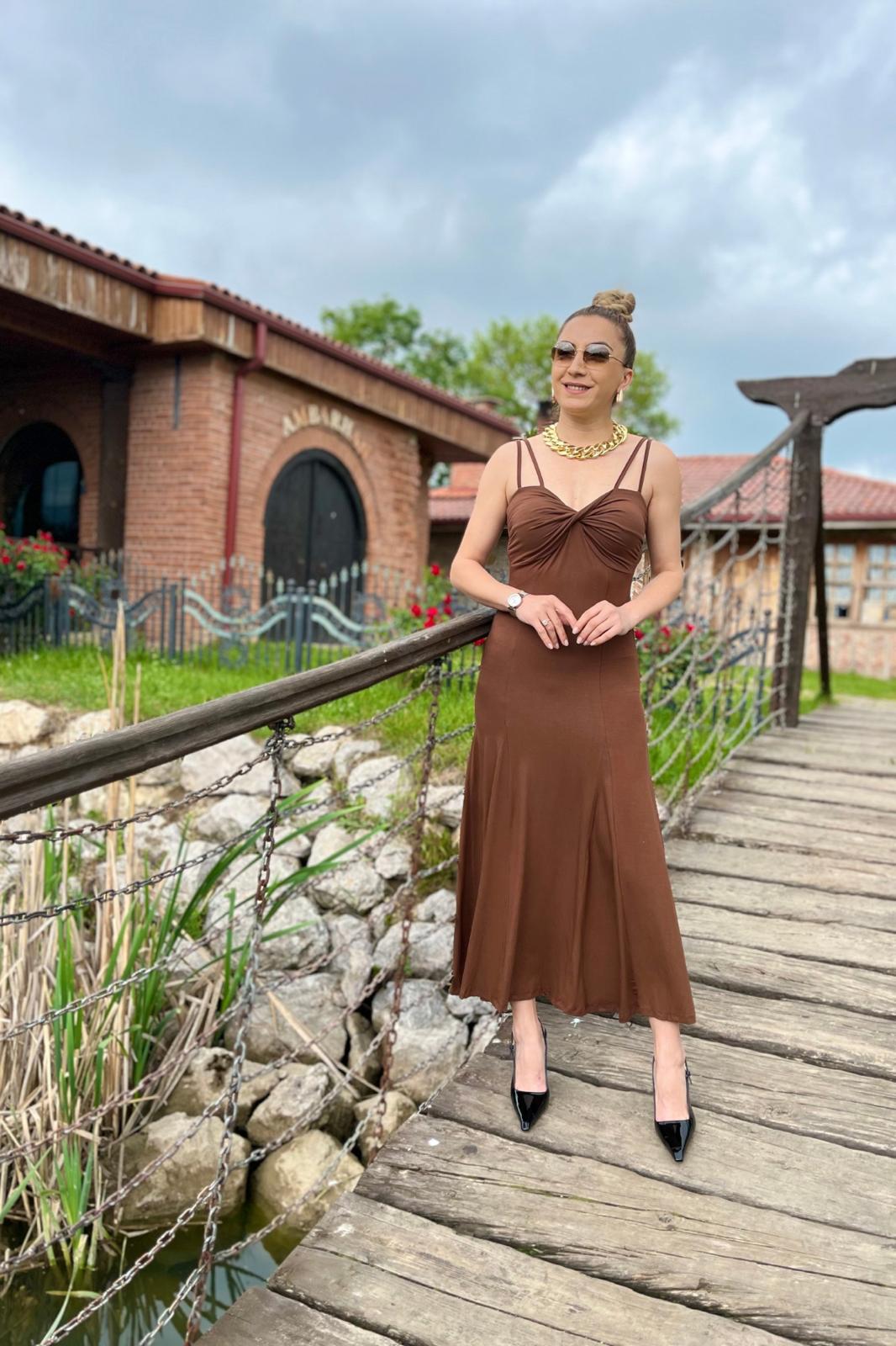 İp Askılı Elbise