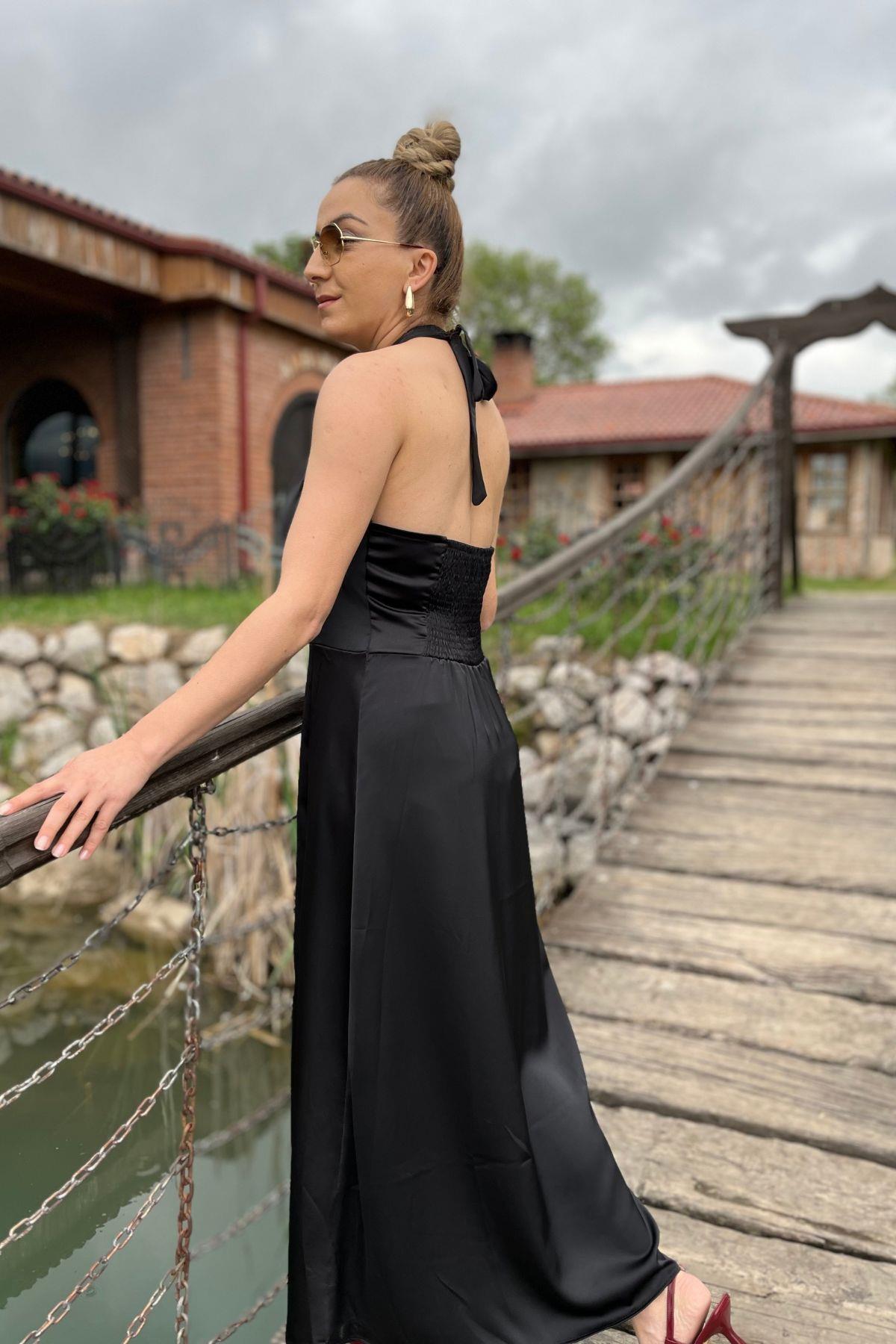 Yırtmaçlı Saten Elbise