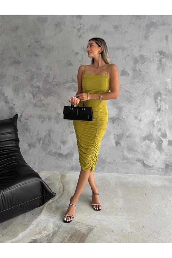 Büzgülü Sandy kumaş askılı elbise