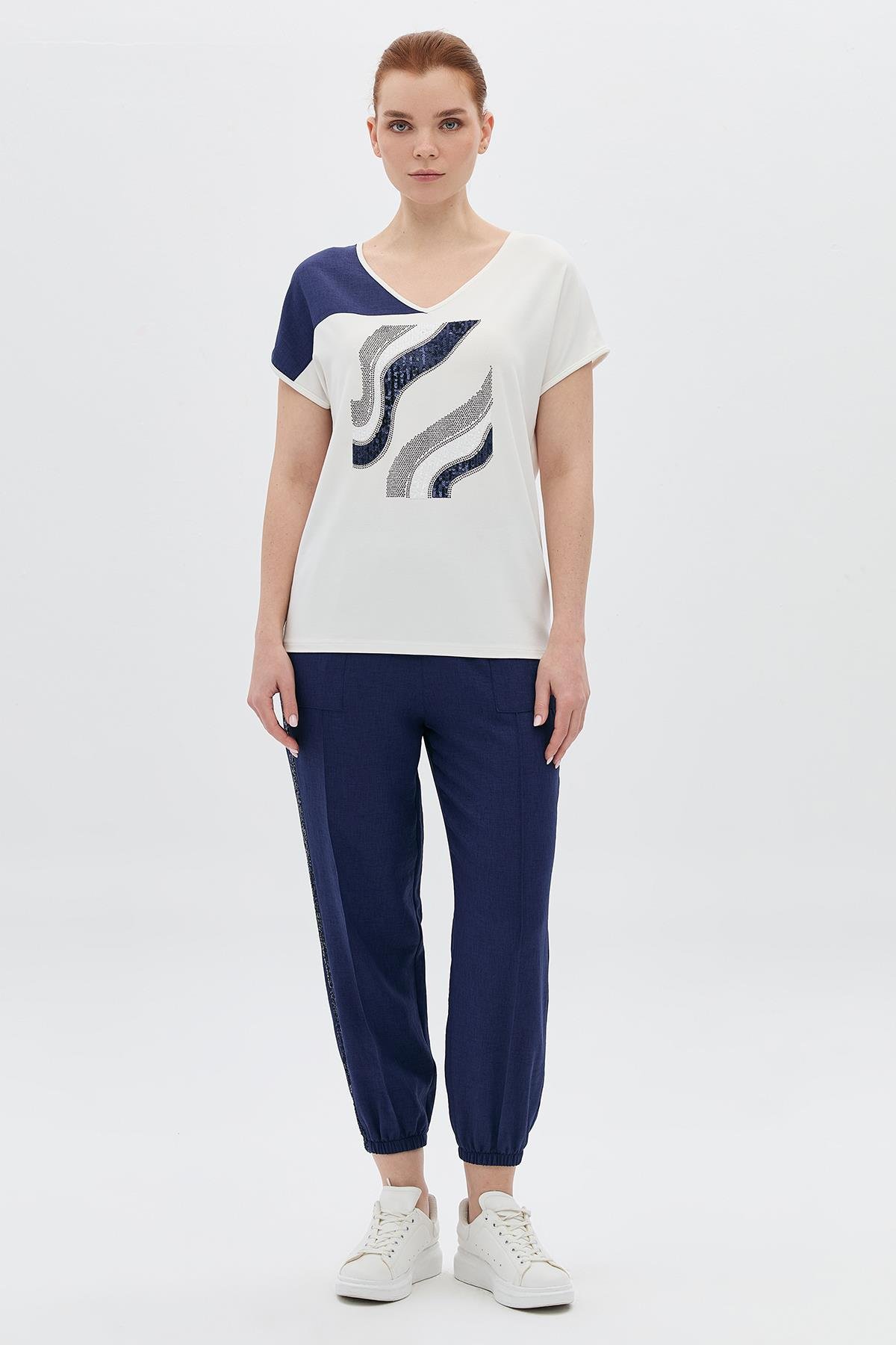 Bsn Taşlı V Yaka T-Shirt