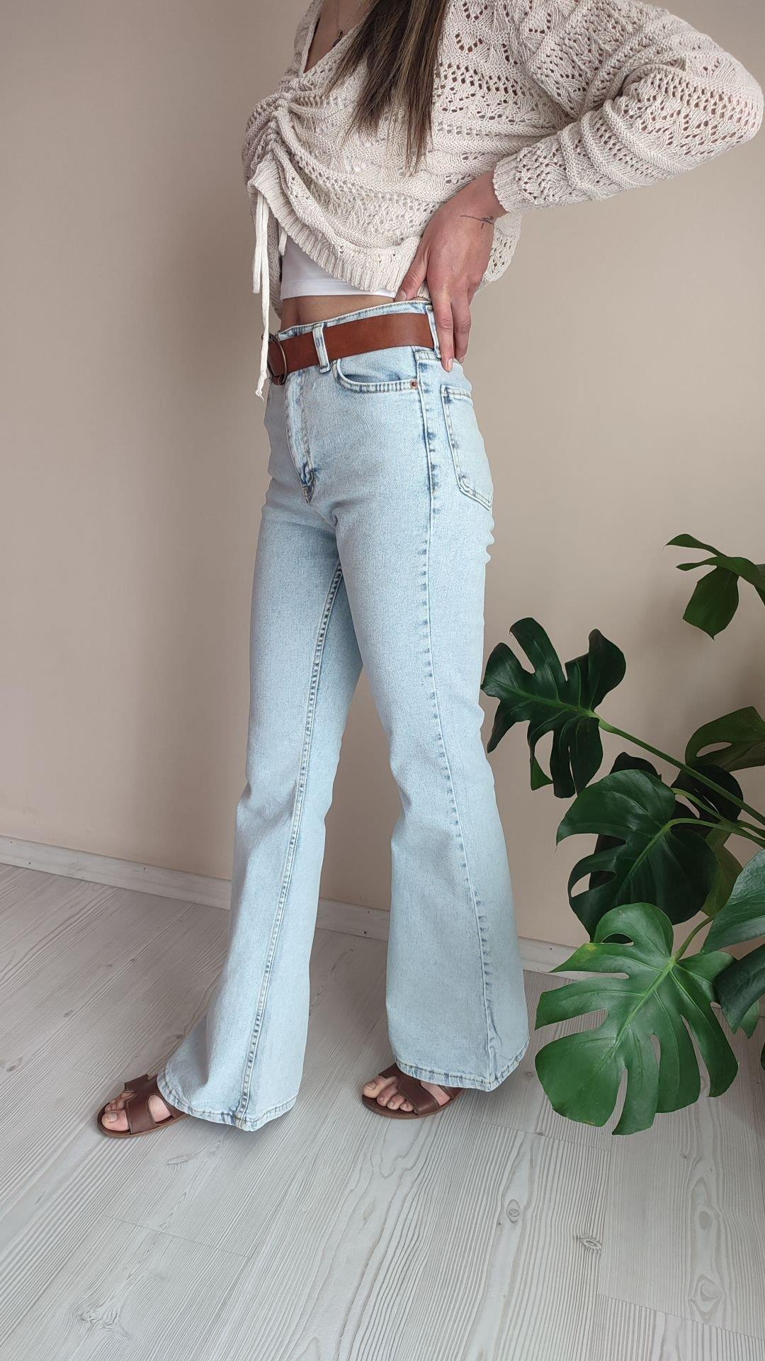 Kar yıkama İspanyol paça mavi Jean