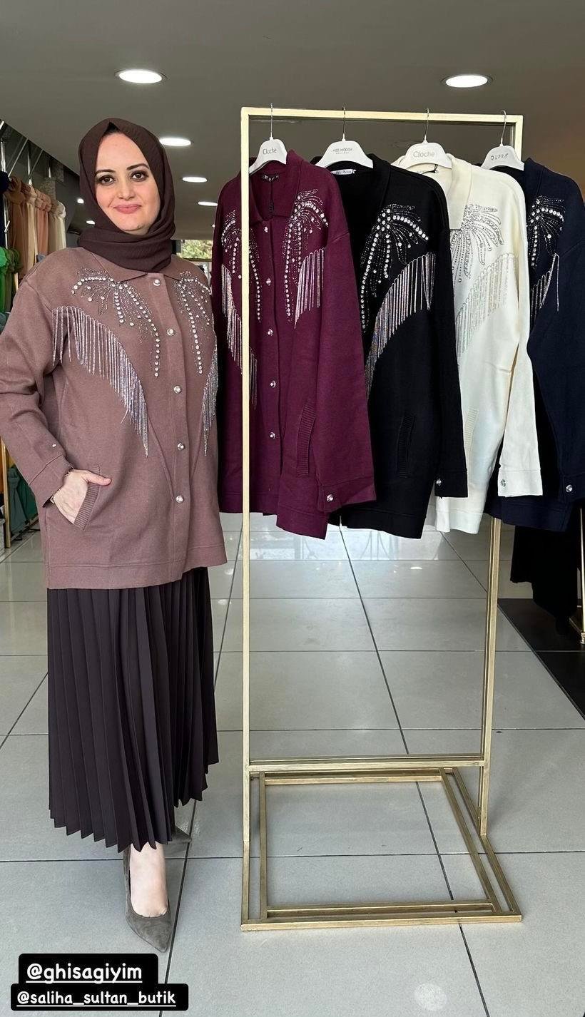 GHİSA TAŞLI HIRKA
