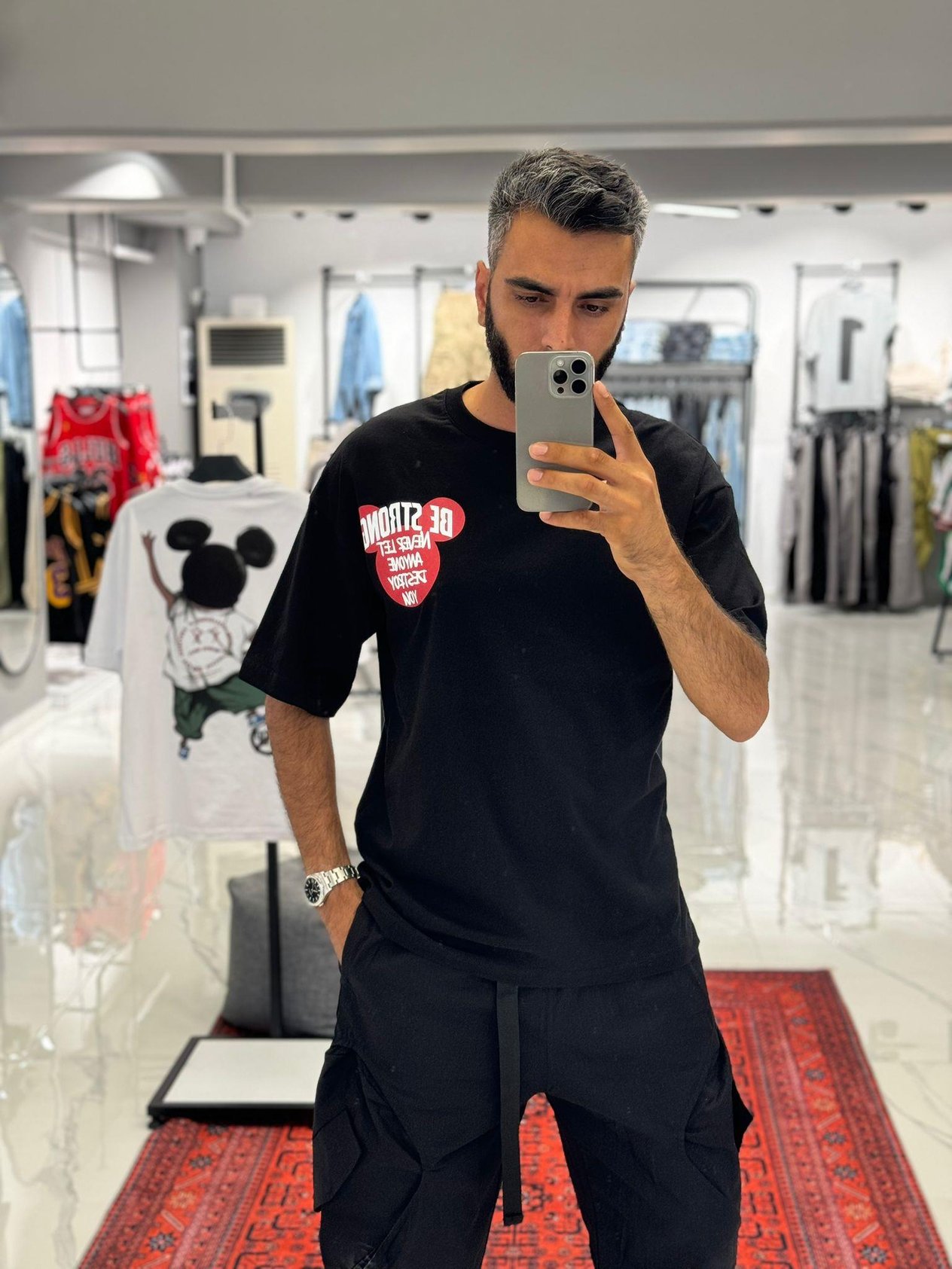 Yeni Sezon Sırt Baskı Detaylı Oversıze Tişört Siyah