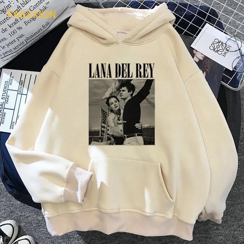 lana-del-rey-baskili-kapsonlu-bej-swea-a656-6.jpg