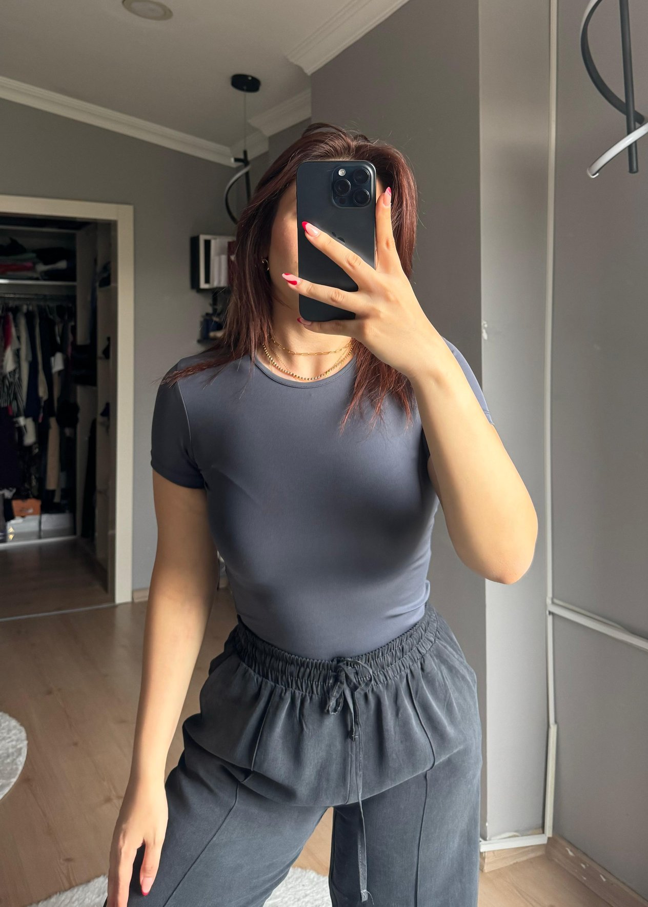 Kısa Kollu Bisiklet Yaka Zıbın Body -AntrasitBluz