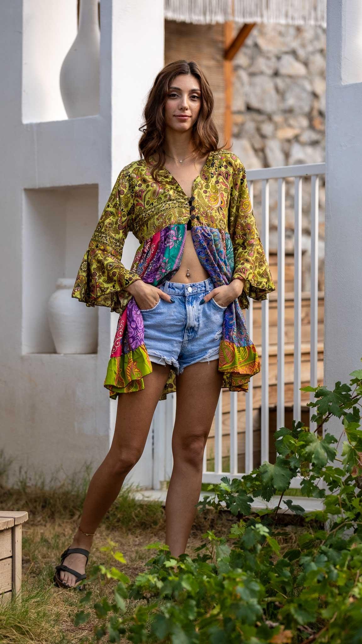 İthal Özel Tasarım Üç Düğmeli Patchwork Rayon Bluz
