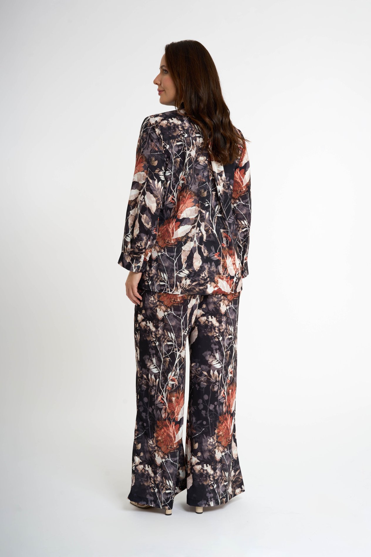 Satin Crepe Fabric | Black