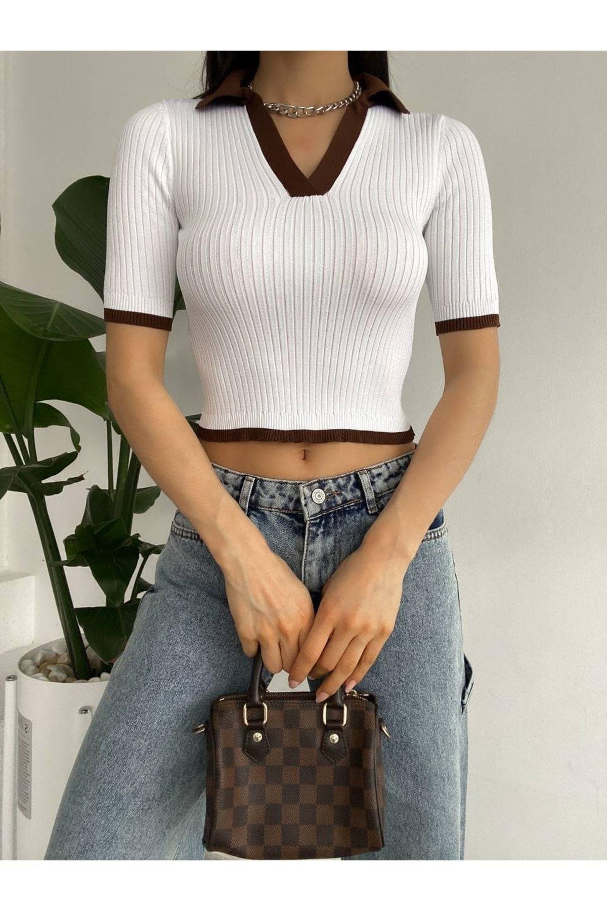 Kadın Beyaz Kahve Yakası Renkli Polo Yaka Fitilli Kısa Kollu Triko Crop Bluz