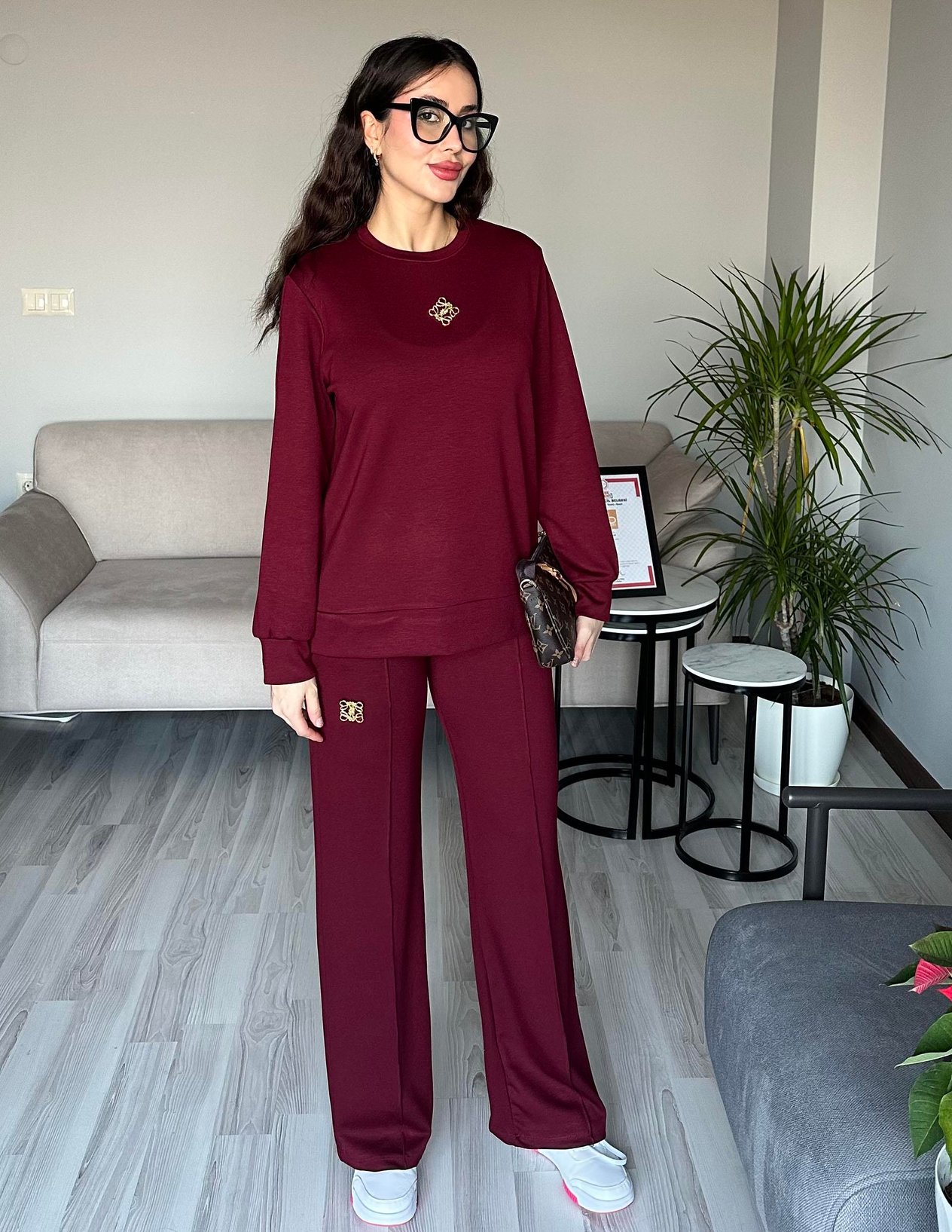 Kadın Bordo Broş Detaylı Oys Premium Pamuklu Modal Kumaş Tunik Sweatshirt ve Pantolon Alt Üst Takım Lüx İkili Takım
