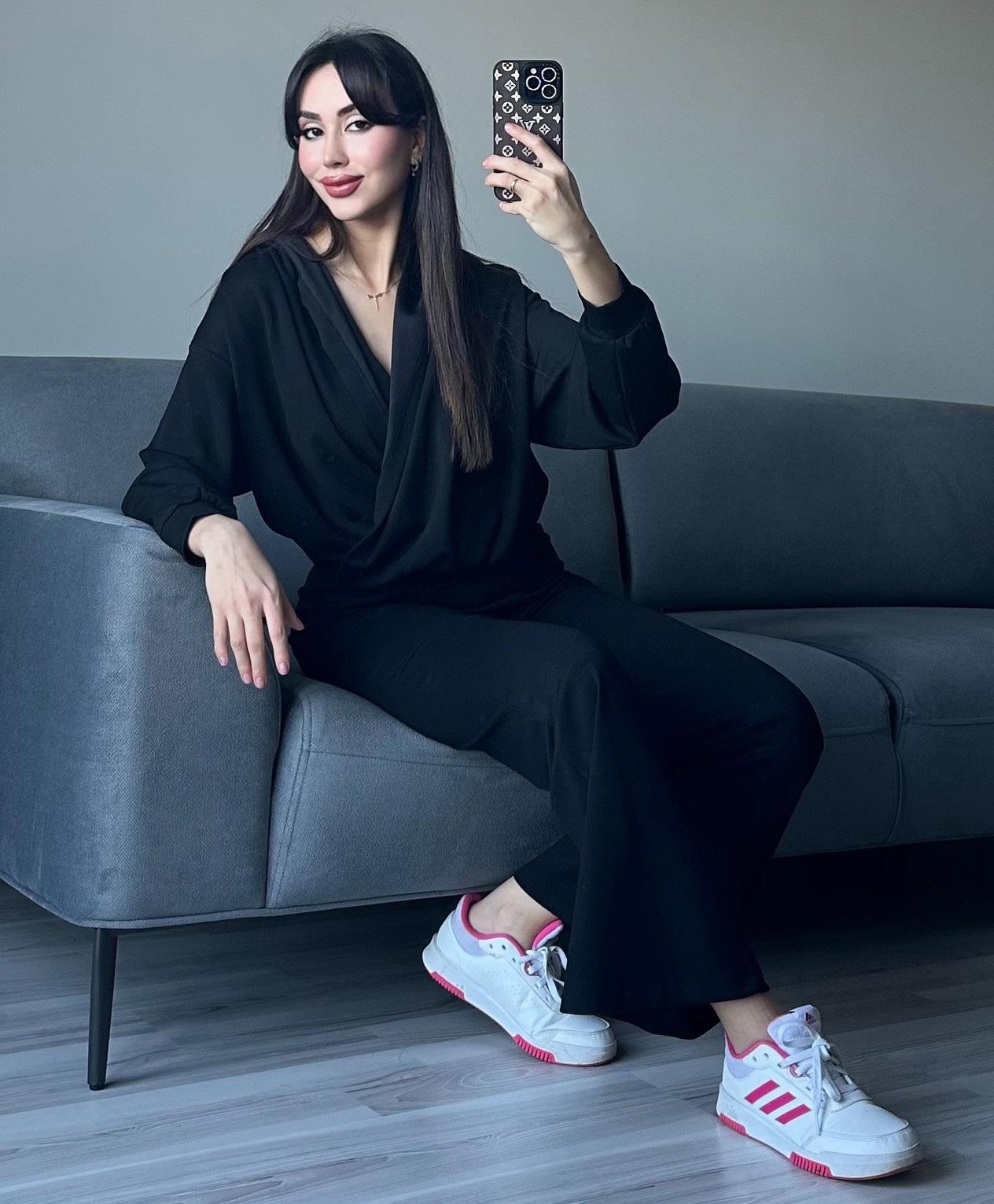 Kadın Siyah Oys Premium Pamuklu Modal Kumaş Kapüşonlu Sweatshirt ve Pantolon Alt Üst Takım Lüx İkili Takım