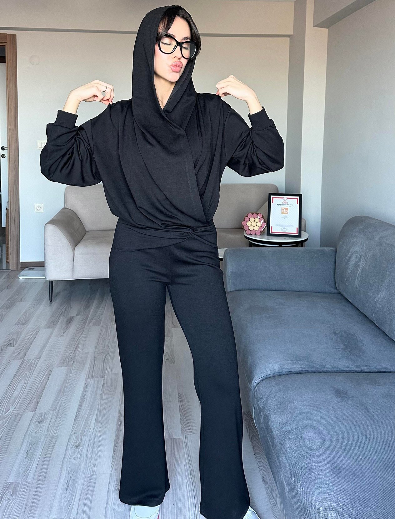 Kadın Siyah Oys Premium Pamuklu Modal Kumaş Kapüşonlu Sweatshirt ve Pantolon Alt Üst Takım Lüx İkili Takım