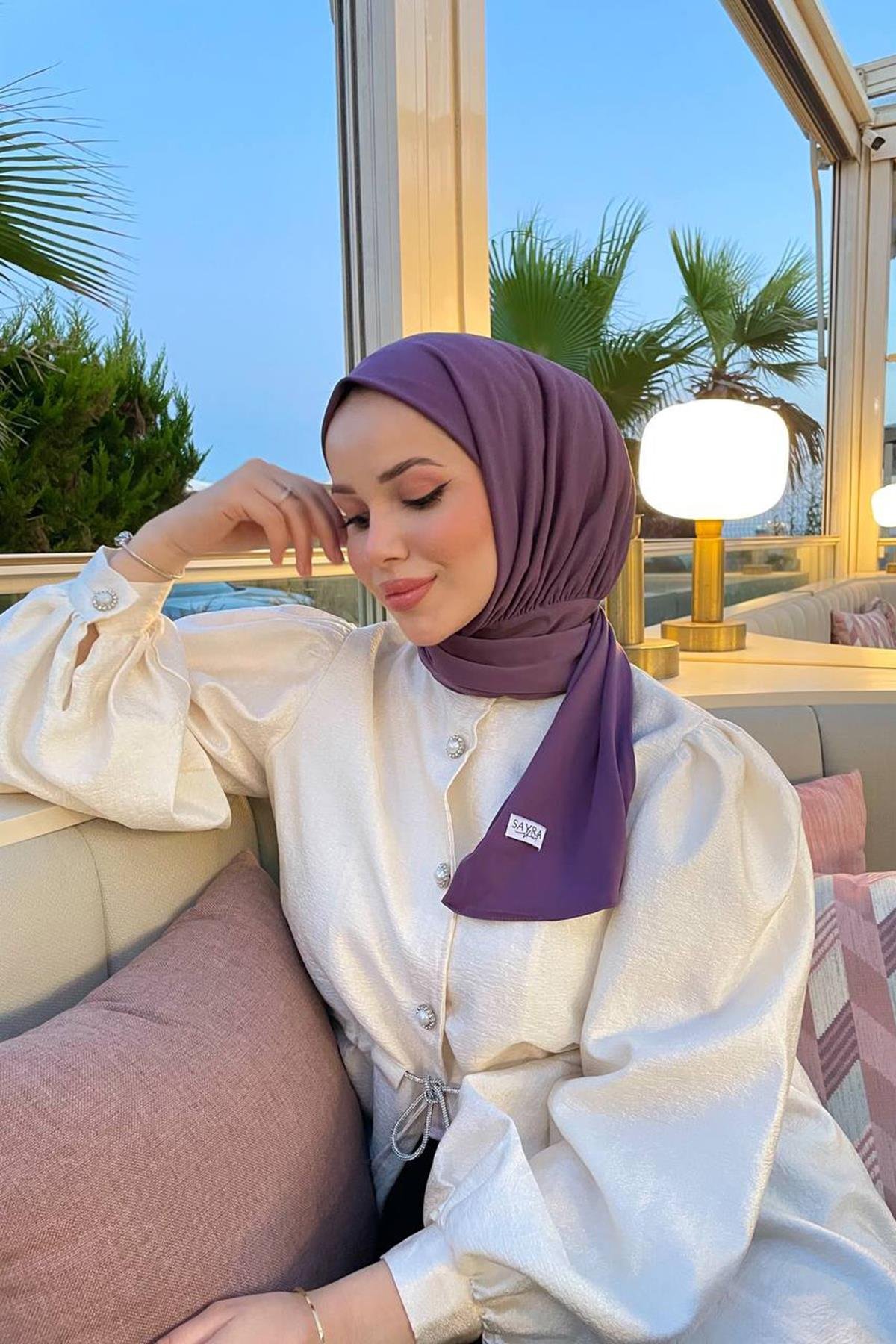 Sayra Shawl kadın lavanta çıtçıtlı hazır şal 
