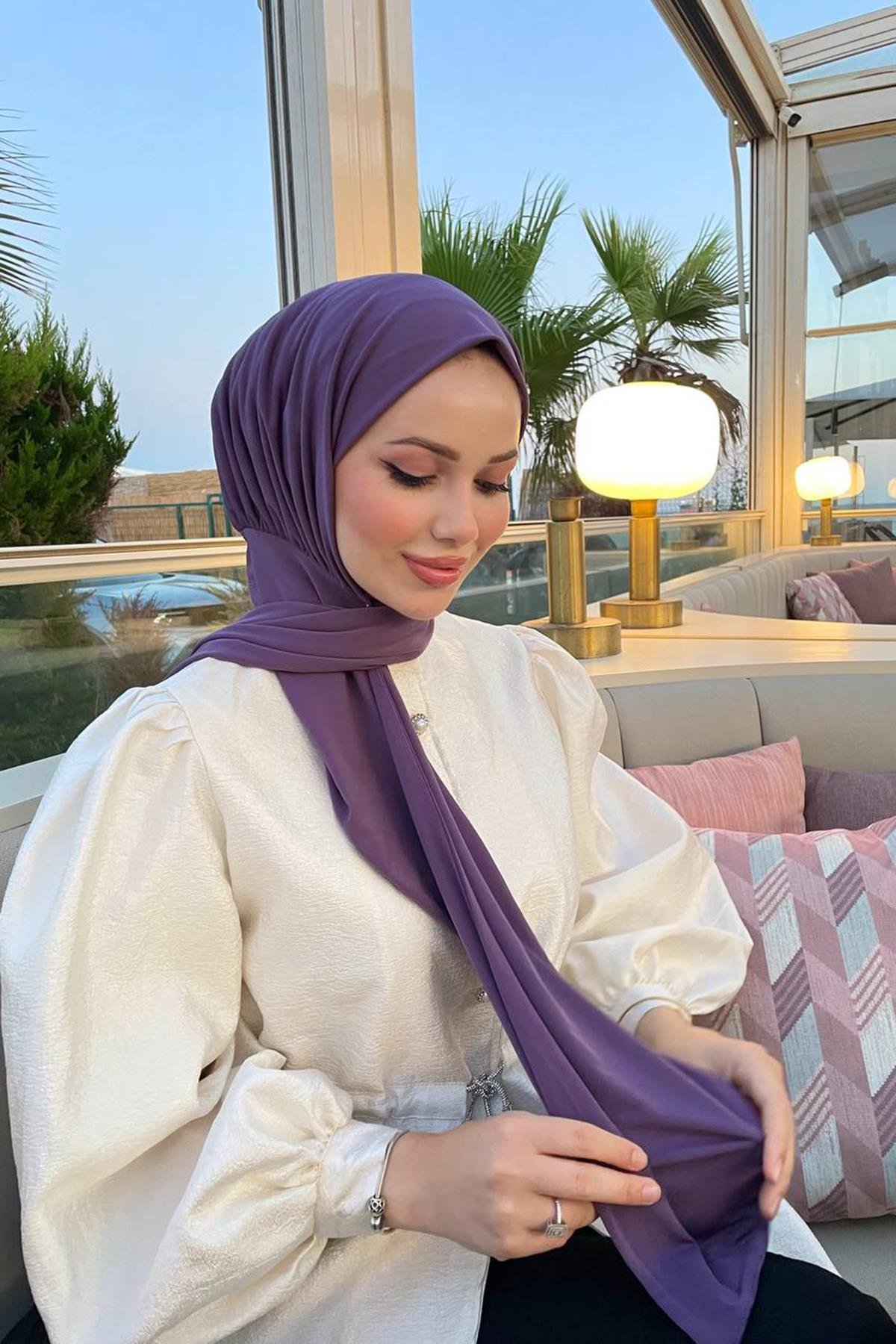 Sayra Shawl kadın lavanta çıtçıtlı hazır şal 