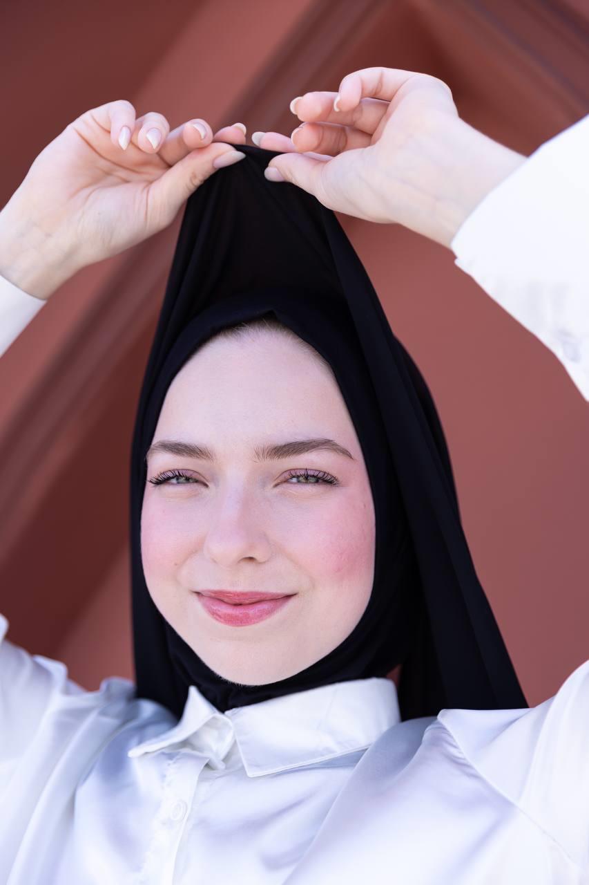 Sayra Shawl Kadın Siyah Boneli Şal