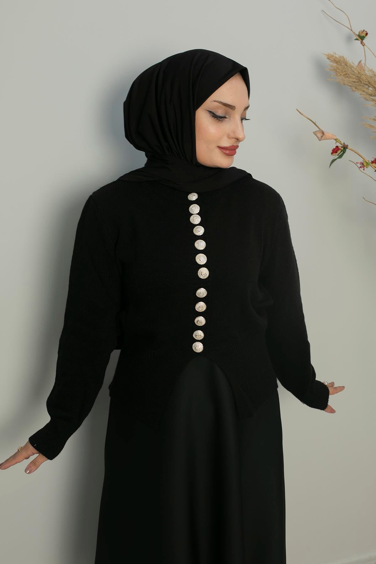 Sayra Shawl kadın siyah düğme detaylı triko hırka SYR017