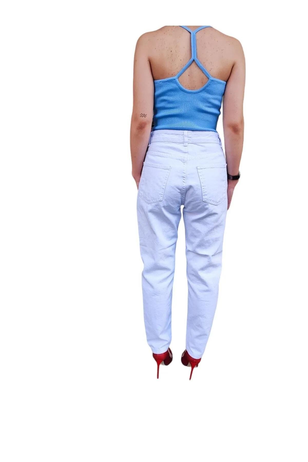 Beyaz Mom Jean