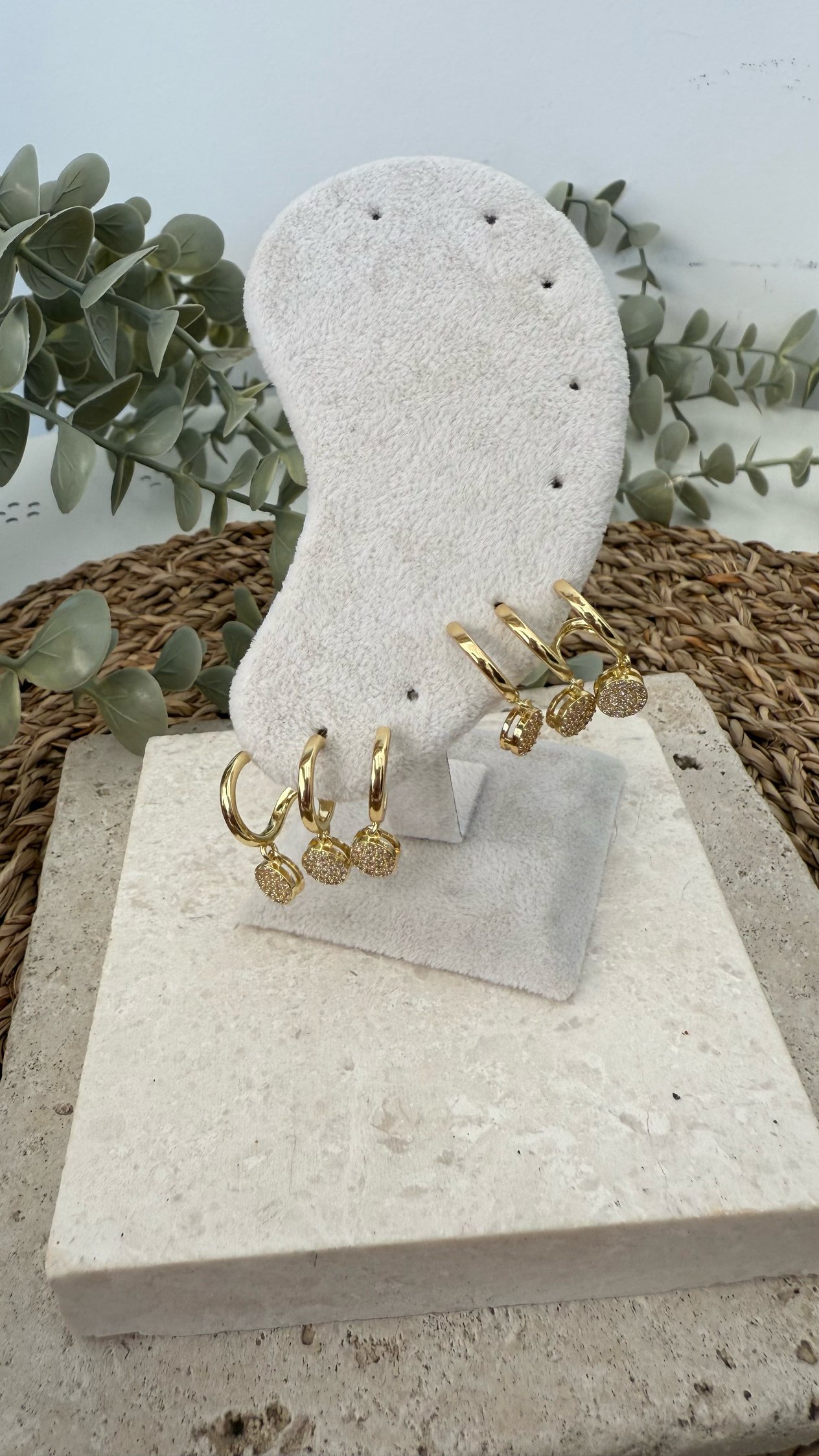 Çelik Gold Üçlü Görünen Küpe 