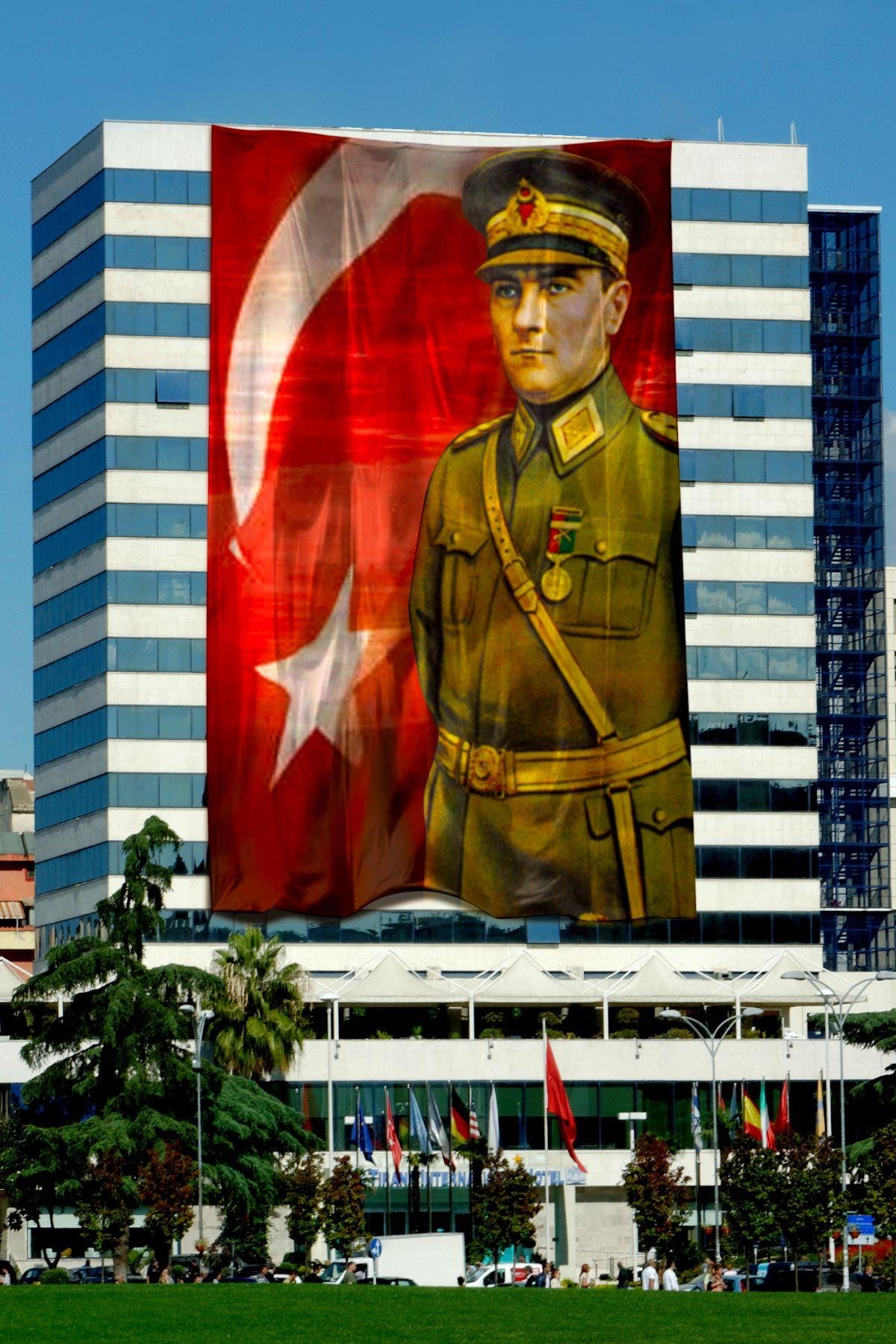 Atatürk Posteri 400x600 cm 1. Kalite Raşel Kumaş